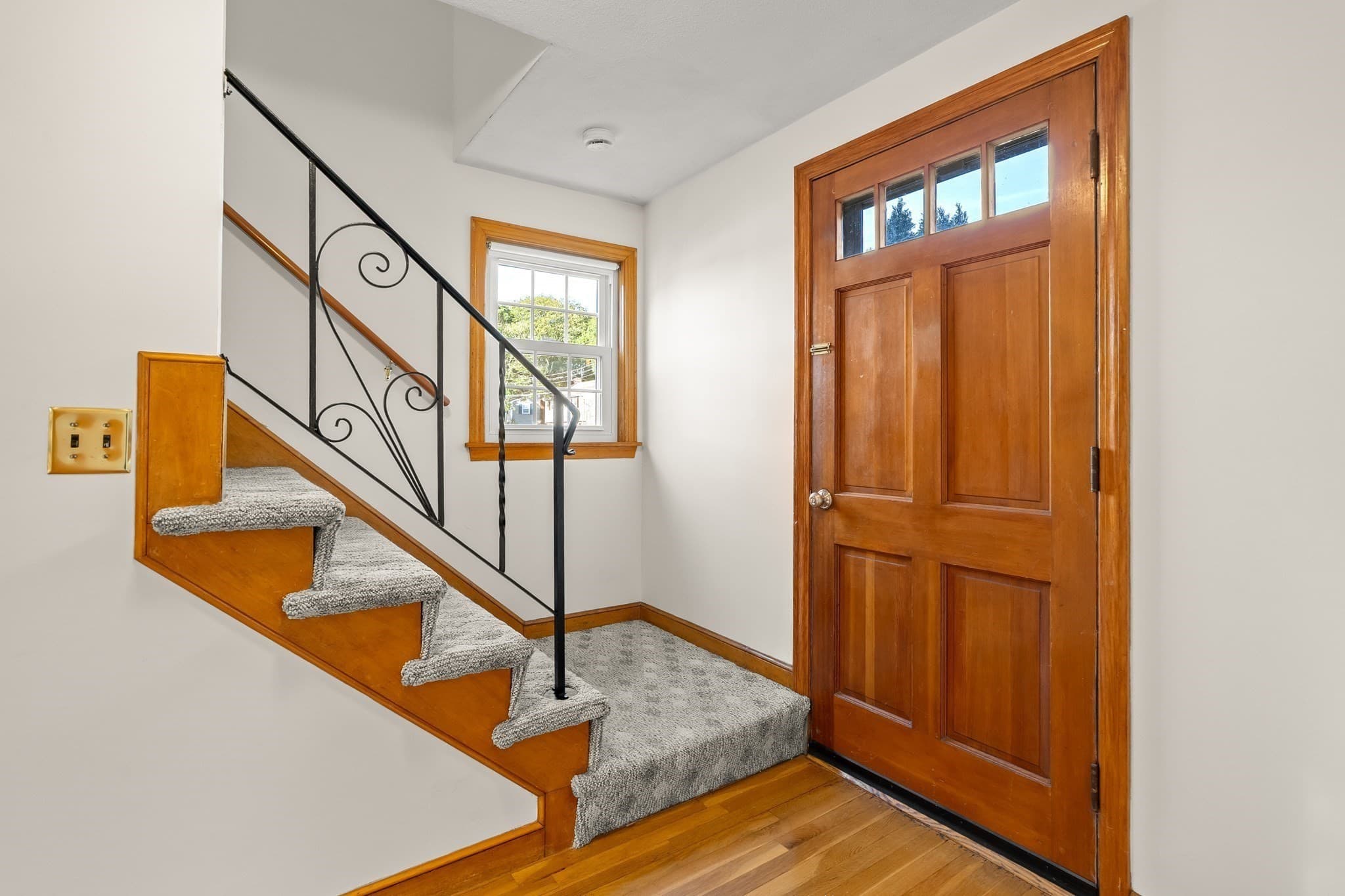 Single Family Residence at 32 Nichols Ave, Avon MA 02322, Avon, photo 16 of 40
