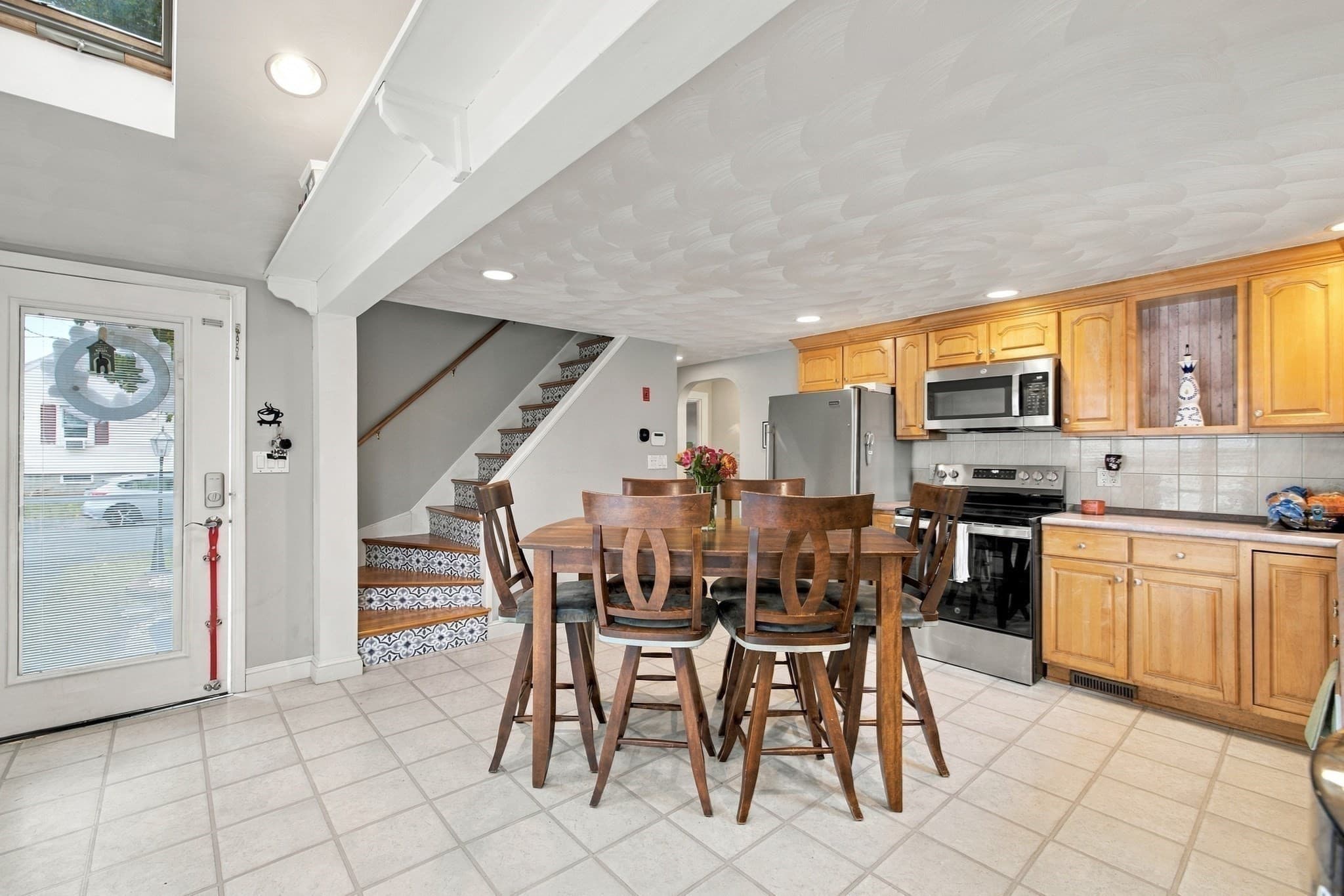 Single Family Residence at 11 Granite Rd, Peabody MA 01960, Peabody, photo 10 of 38