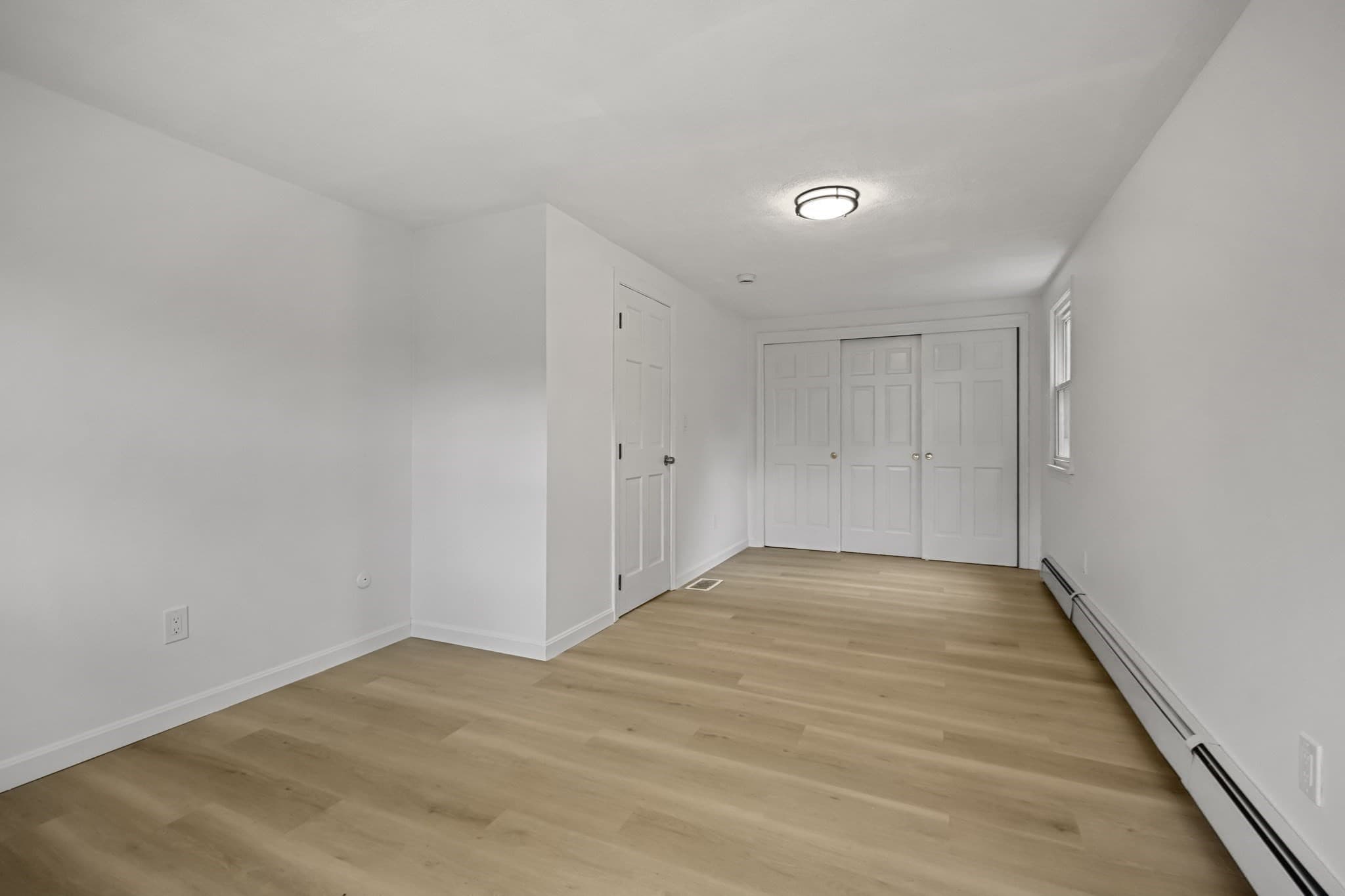 Single Family Residence at 114 Valley Rd, Somerset MA 02726, Somerset, photo 16 of 25