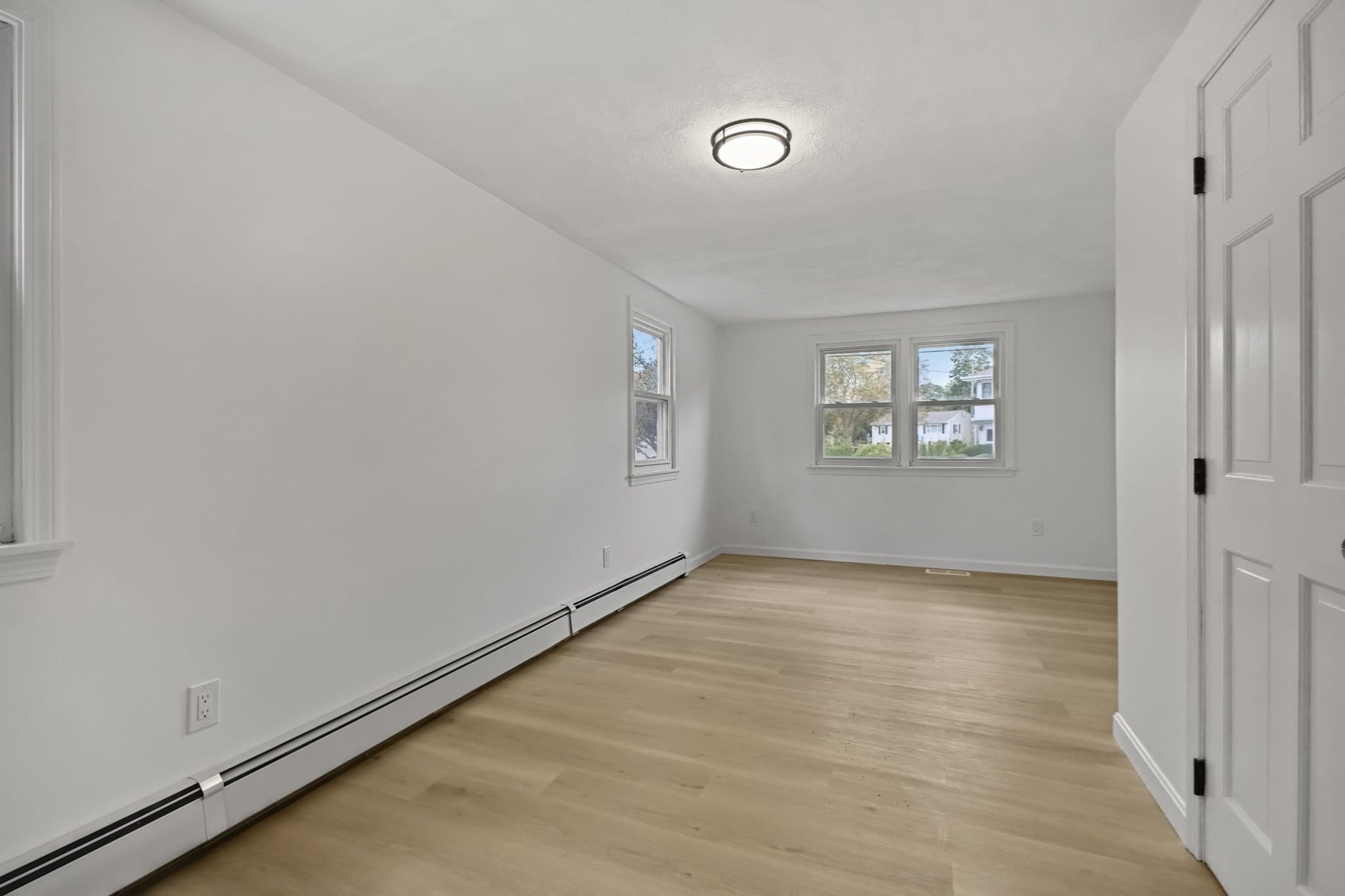 Single Family Residence at 114 Valley Rd, Somerset MA 02726, Somerset, photo 15 of 25
