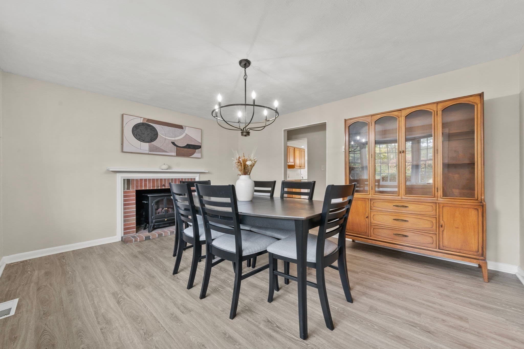 Single Family Residence at 48 Catherine Dr, Peabody MA 01960, Peabody, photo 23 of 42