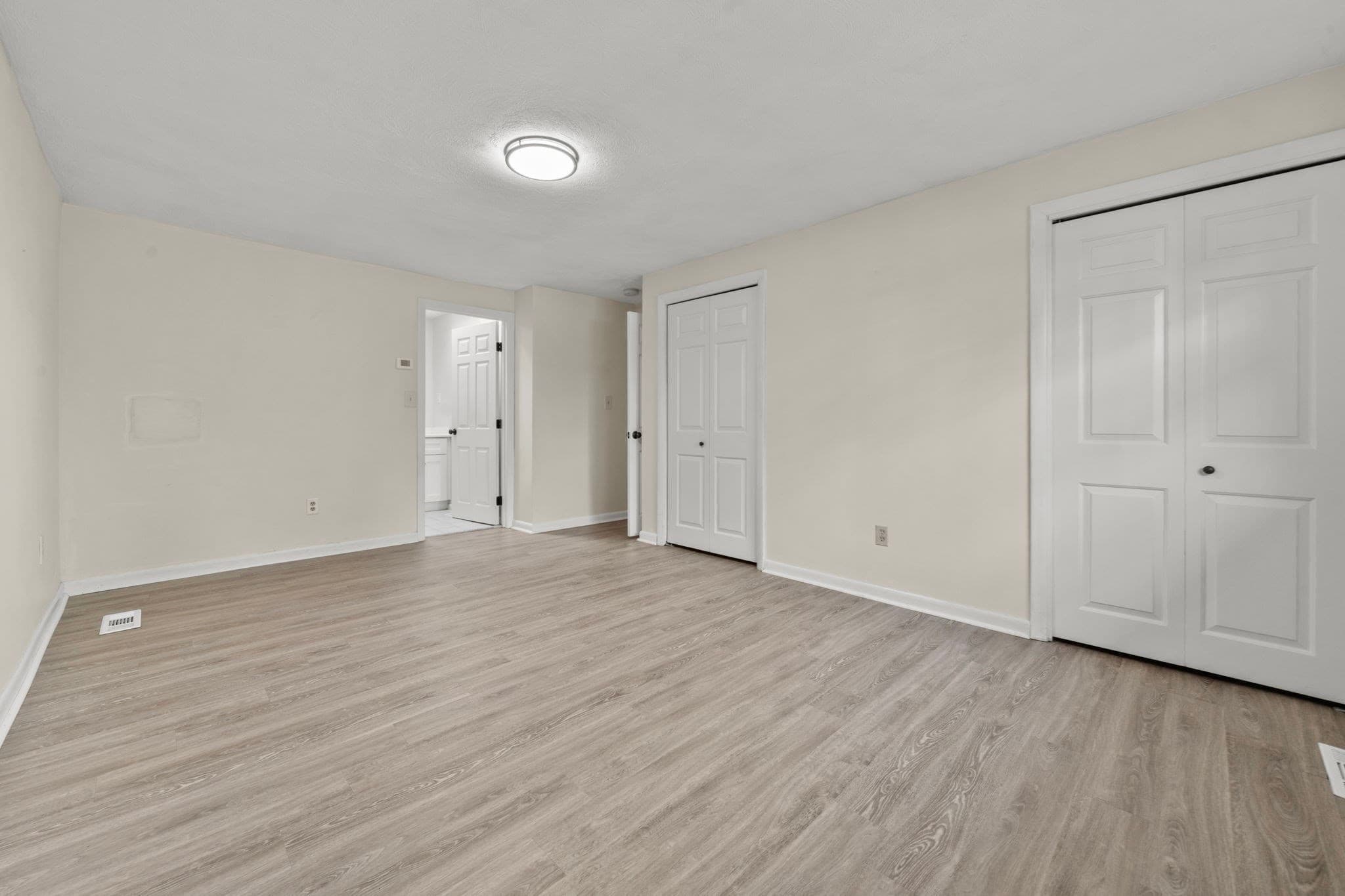 Single Family Residence at 48 Catherine Dr, Peabody MA 01960, Peabody, photo 18 of 42