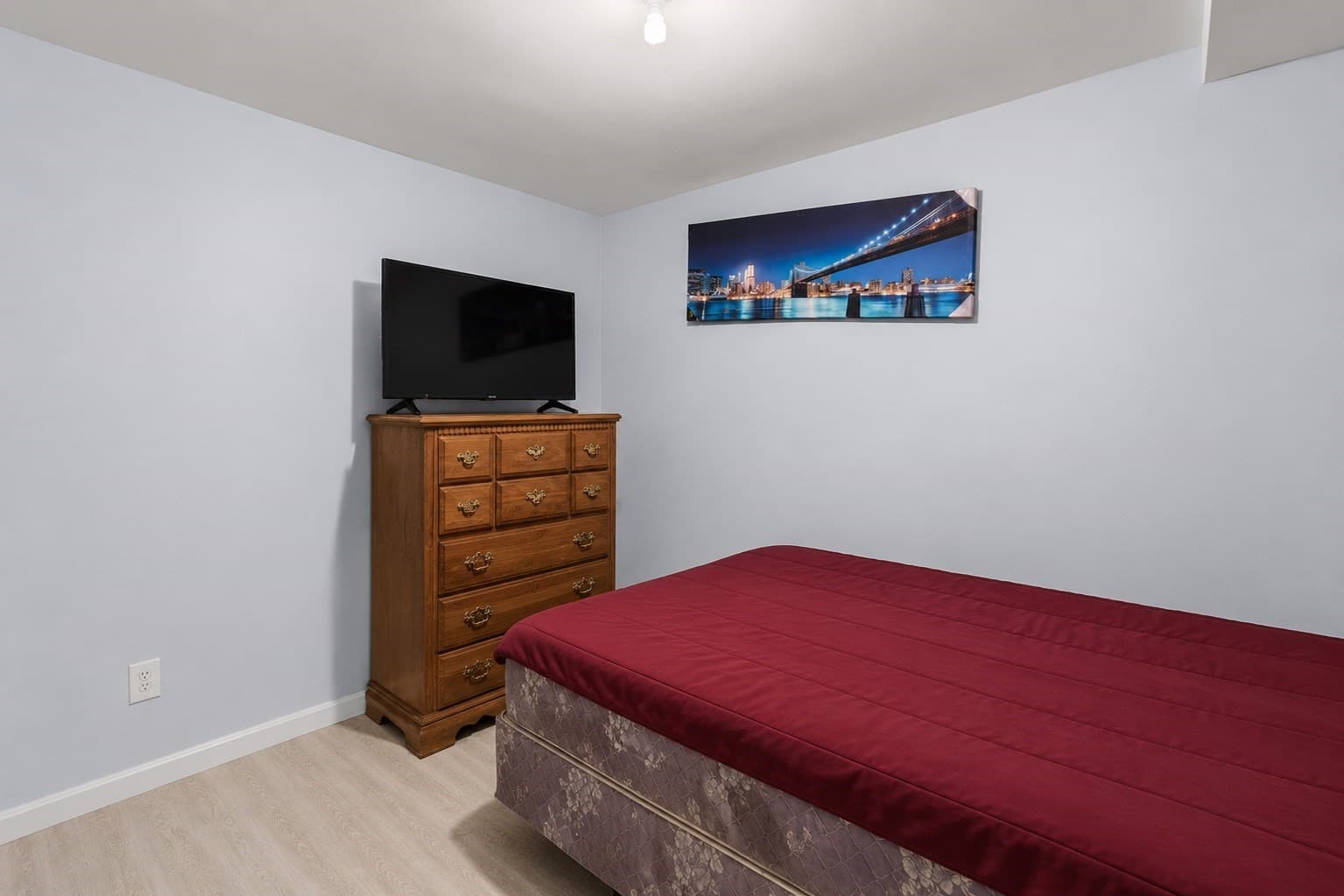 3 Family at 600 Broadway, Fall River MA 02724, Fall River, photo 38 of 41