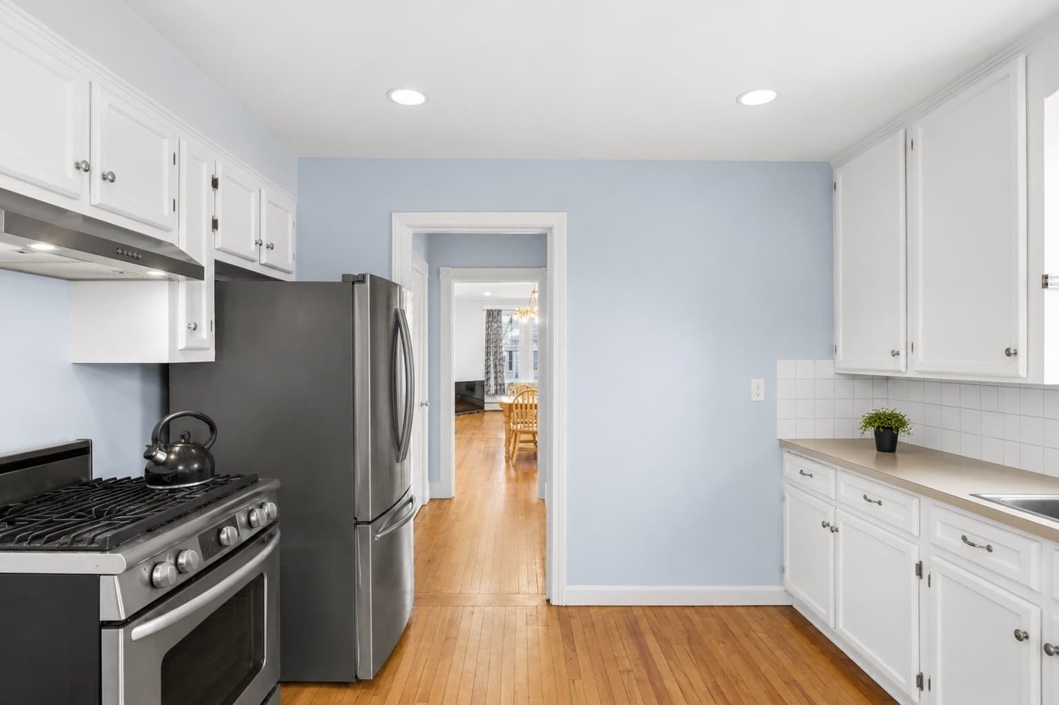 3 Family at 600 Broadway, Fall River MA 02724, Fall River, photo 33 of 41