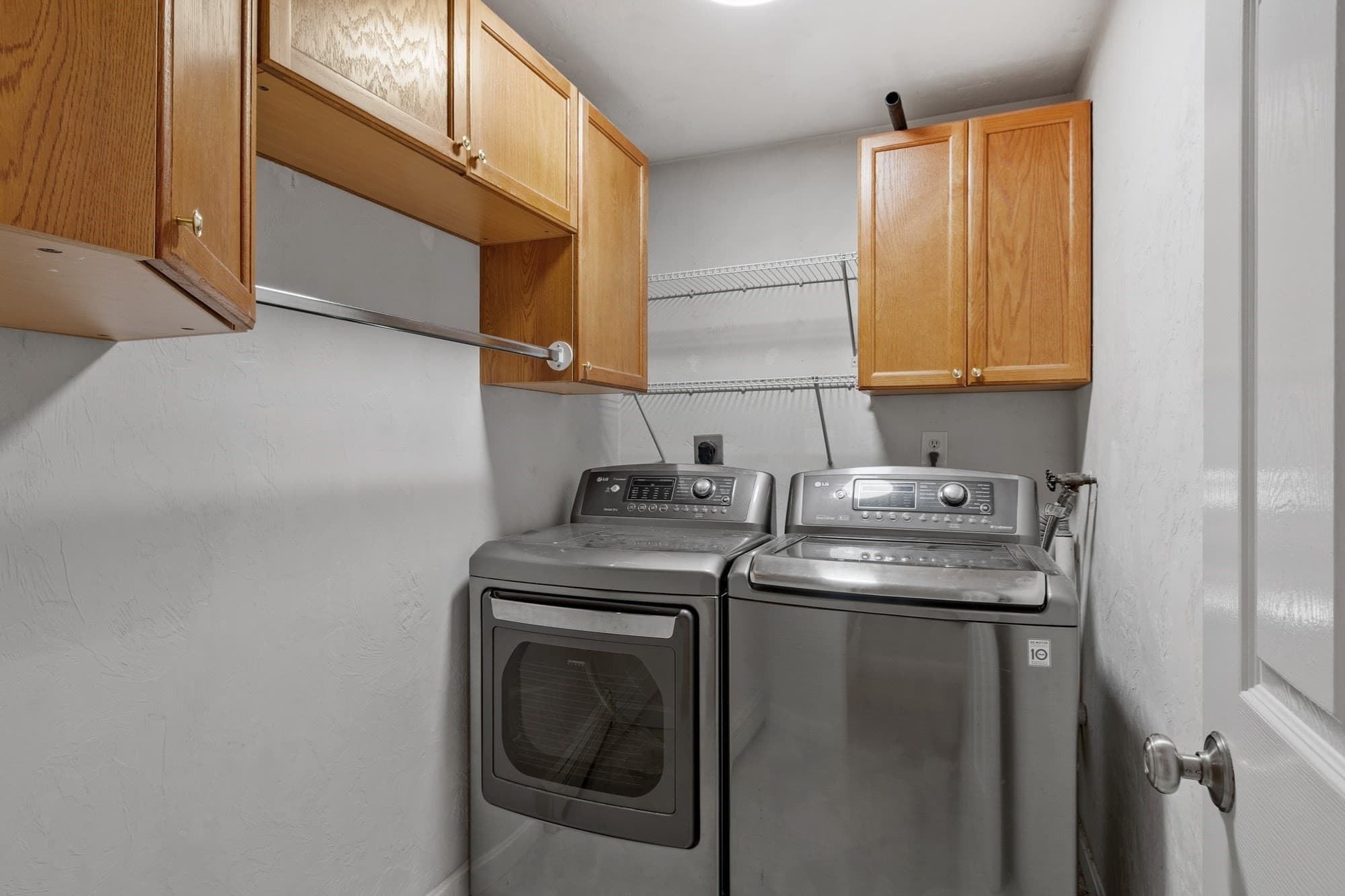 Single Family Residence at 25 Corinth Drive, Worcester MA 01606, Worcester, photo 12 of 41