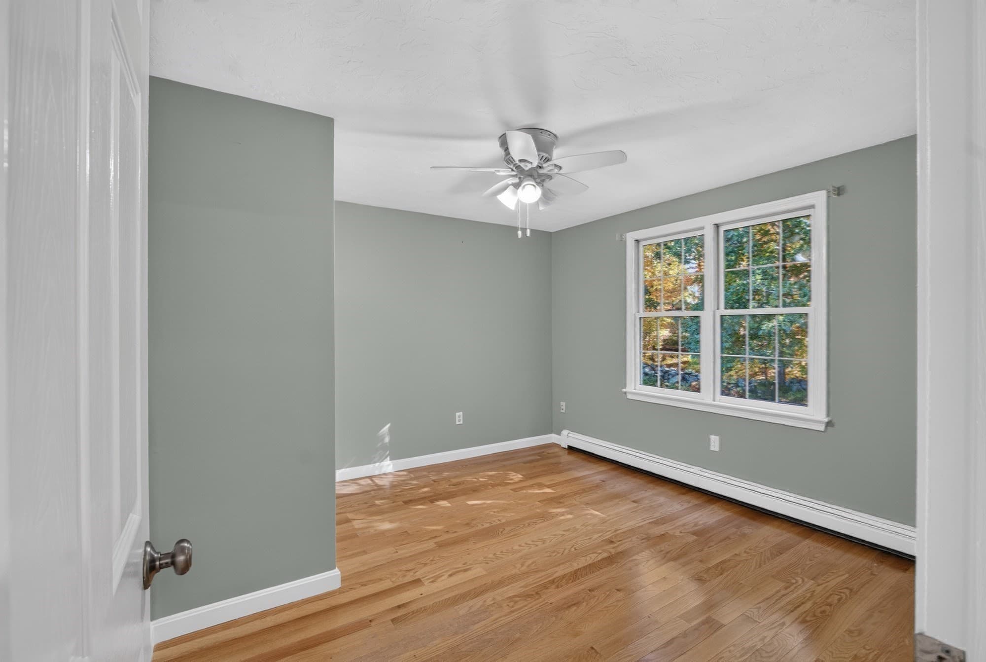Single Family Residence at 25 Corinth Drive, Worcester MA 01606, Worcester, photo 22 of 41