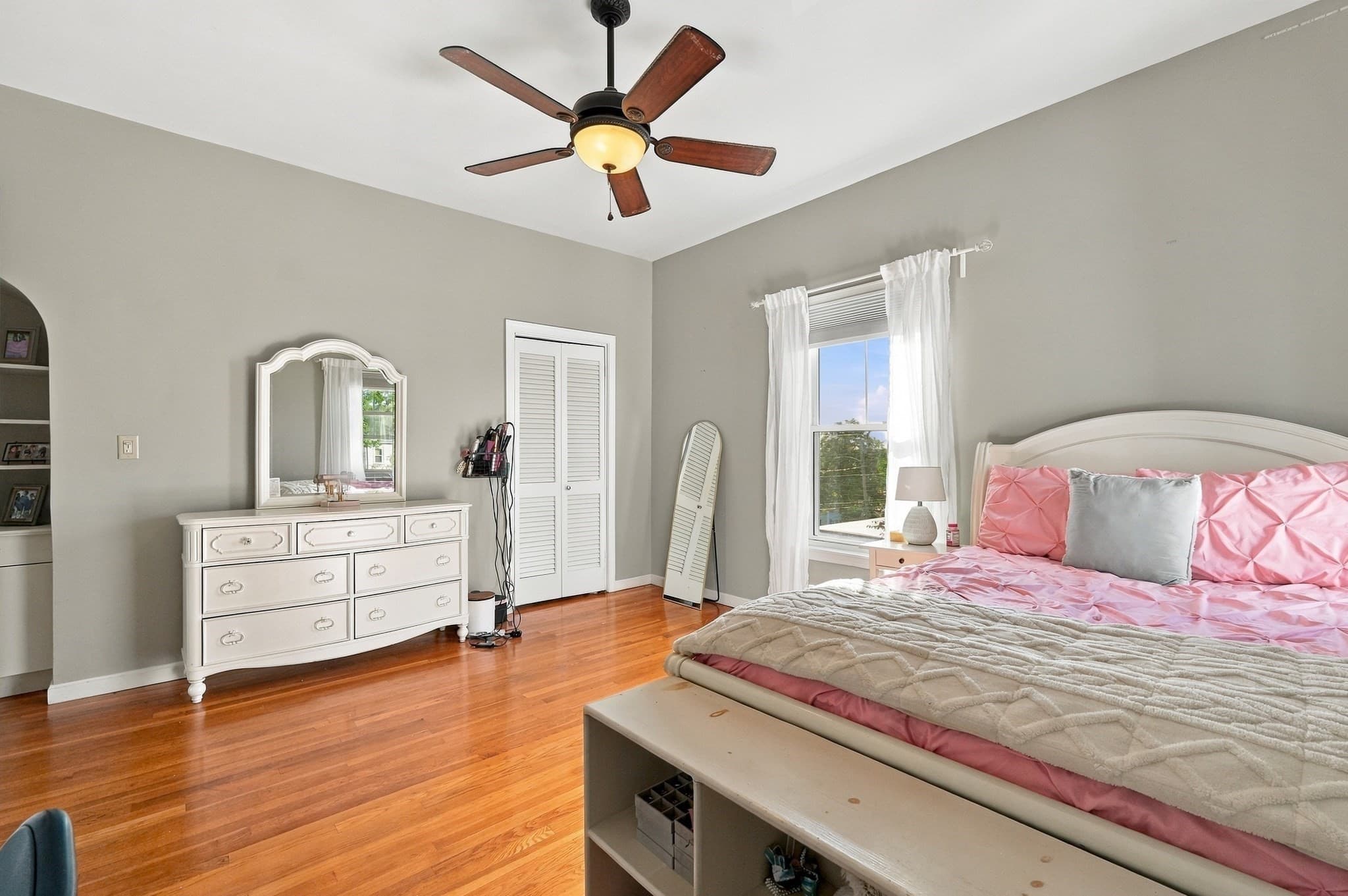 Single Family Residence at 137 Grand View Ave, Quincy MA 02170, Quincy, photo 34 of 41