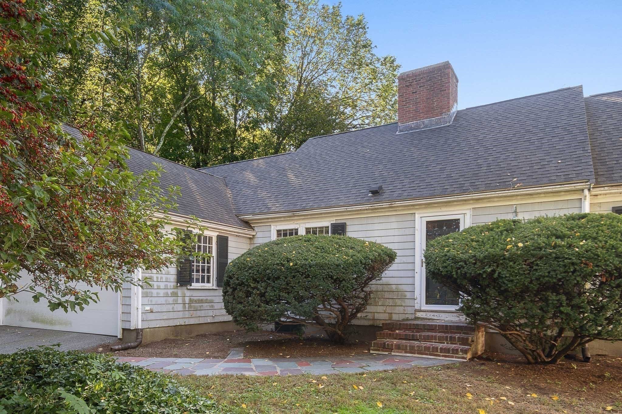 Single Family Residence at 87 Taylor Road, Belmont MA 02478, Belmont, photo 2 of 20