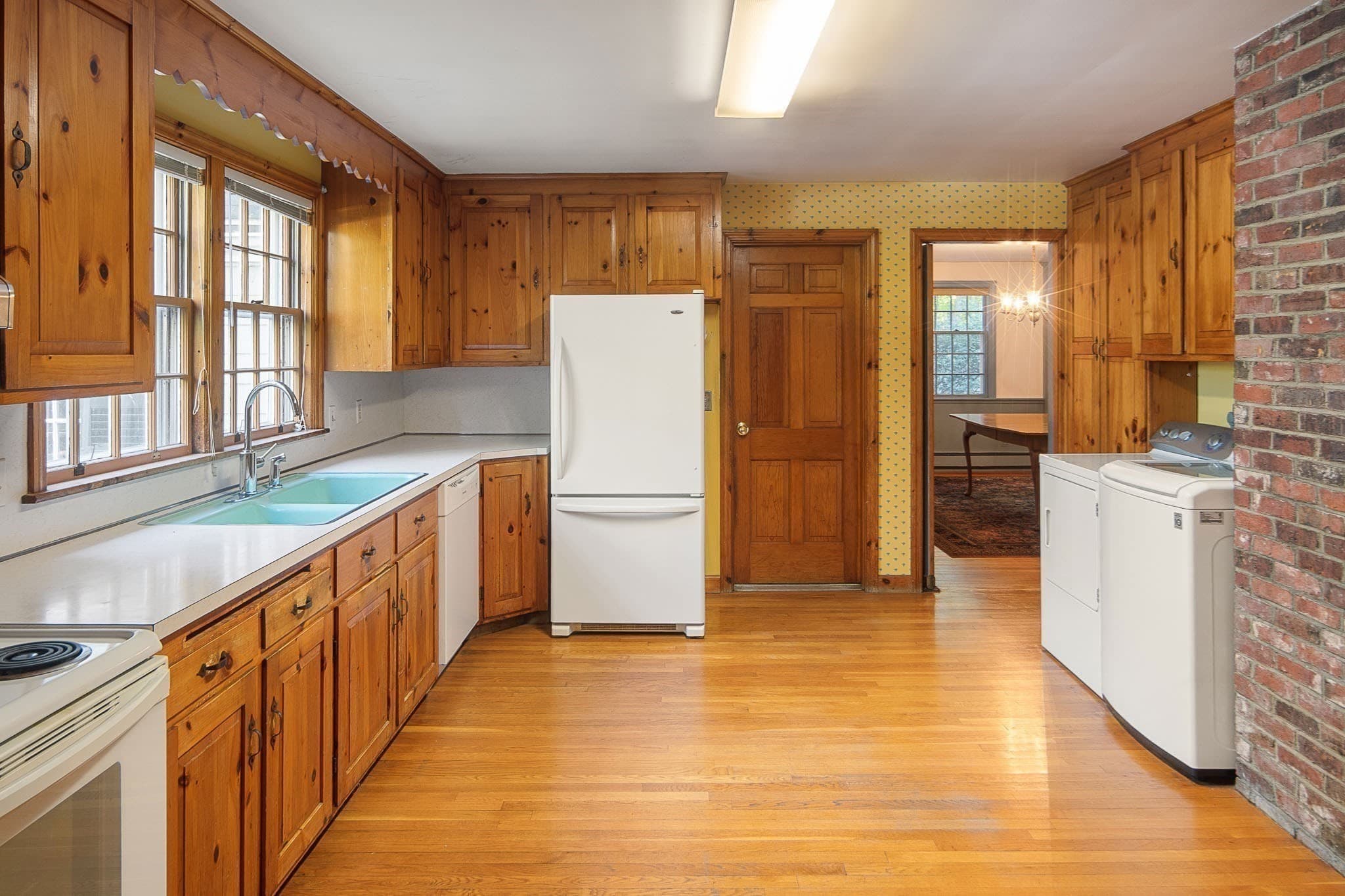 Single Family Residence at 87 Taylor Road, Belmont MA 02478, Belmont, photo 8 of 20