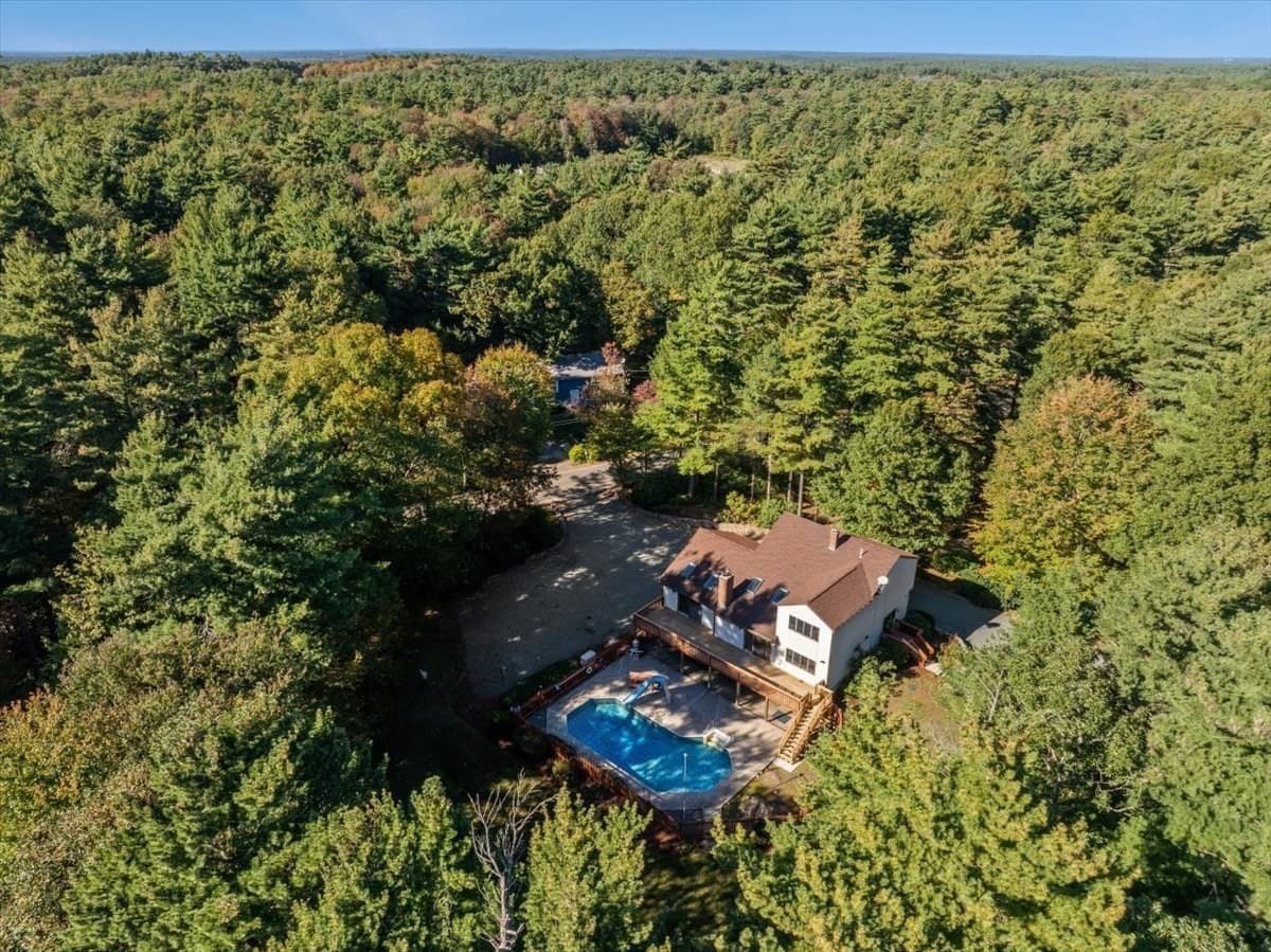 Single Family Residence at 55 Hill St, Lakeville MA 02347, Lakeville, photo 5 of 42