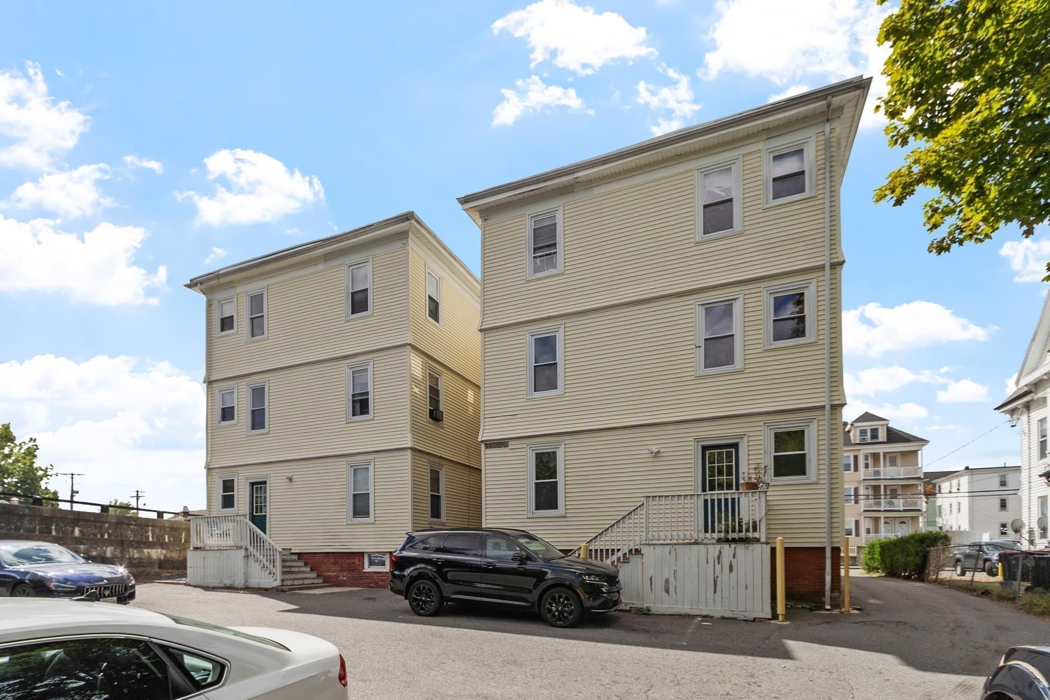 5+ Family - 5+ Units Up/Down at 807-809 N Montello St, Brockton MA 02301, Brockton, photo 4 of 17