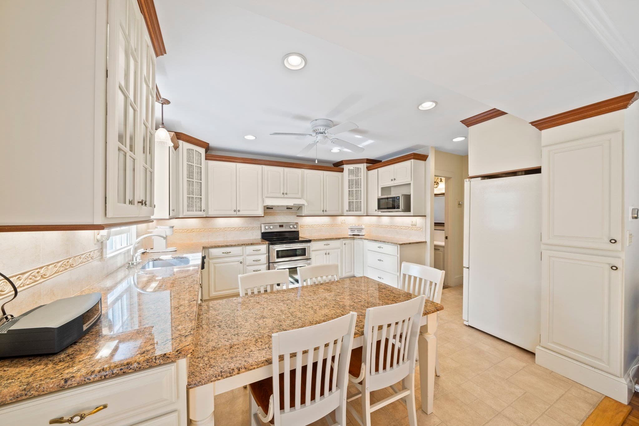Single Family Residence at 208 Wilson Ave, Quincy MA 02170, Quincy, photo 4 of 42