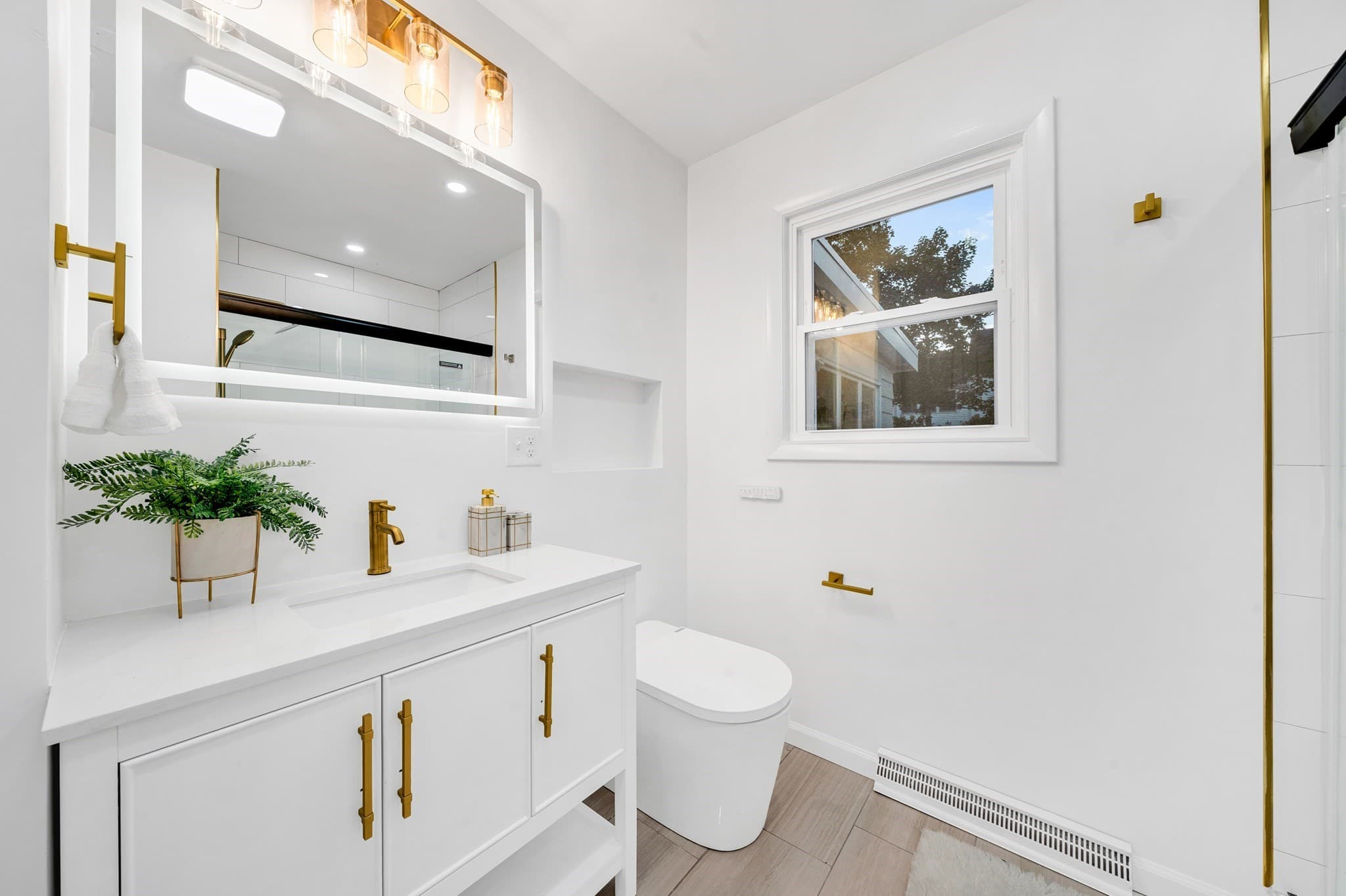 Single Family Residence at 52 Hesper, Saugus MA 01906, Saugus, photo 28 of 40