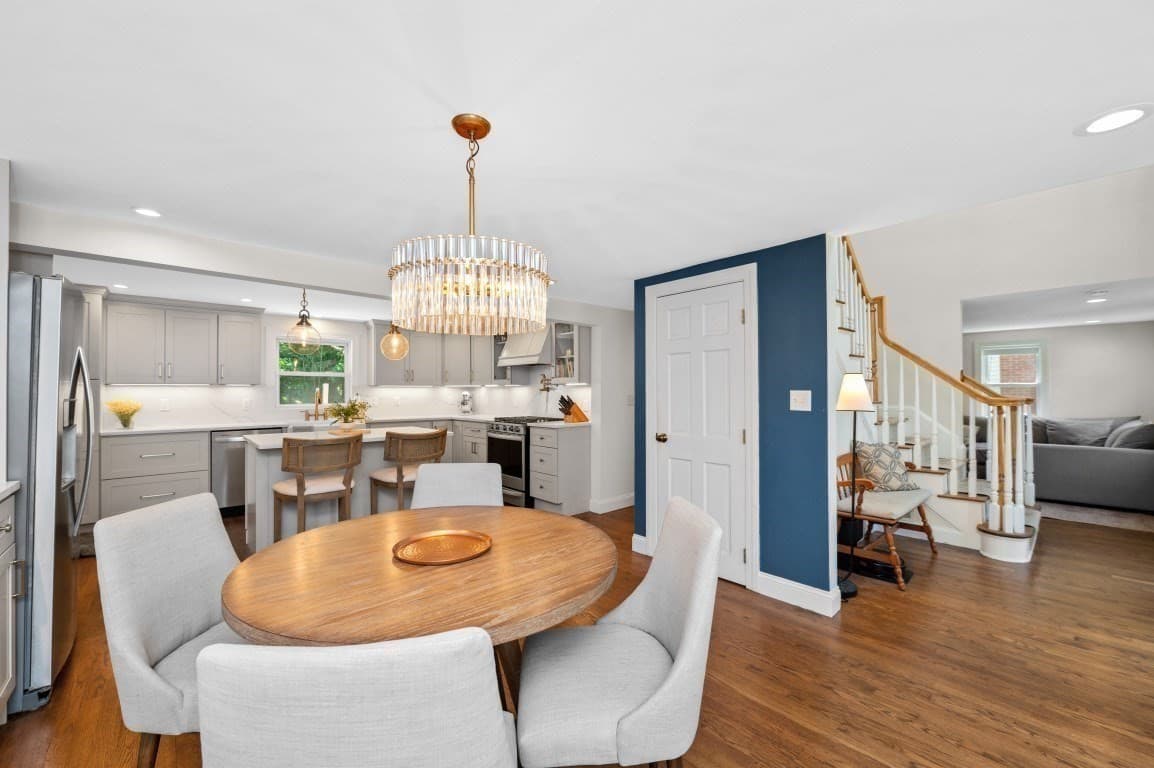 Single Family Residence at 94 Holly Hill Cir, Weymouth MA 02190, Weymouth, photo 10 of 33