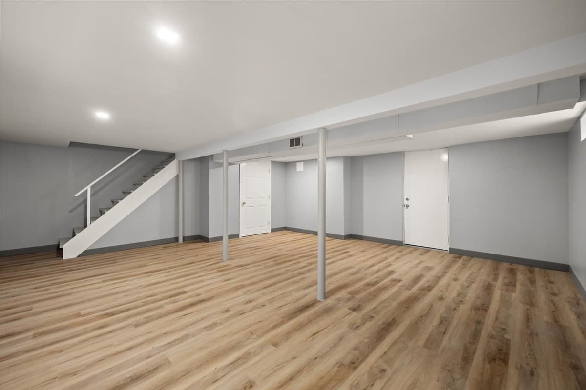 Single Family Residence at 18 Pearl St, Taunton MA 02780, Taunton, photo 36 of 39