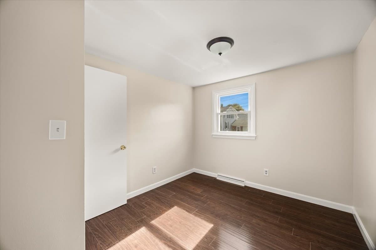 Single Family Residence at 18 Pearl St, Taunton MA 02780, Taunton, photo 32 of 39