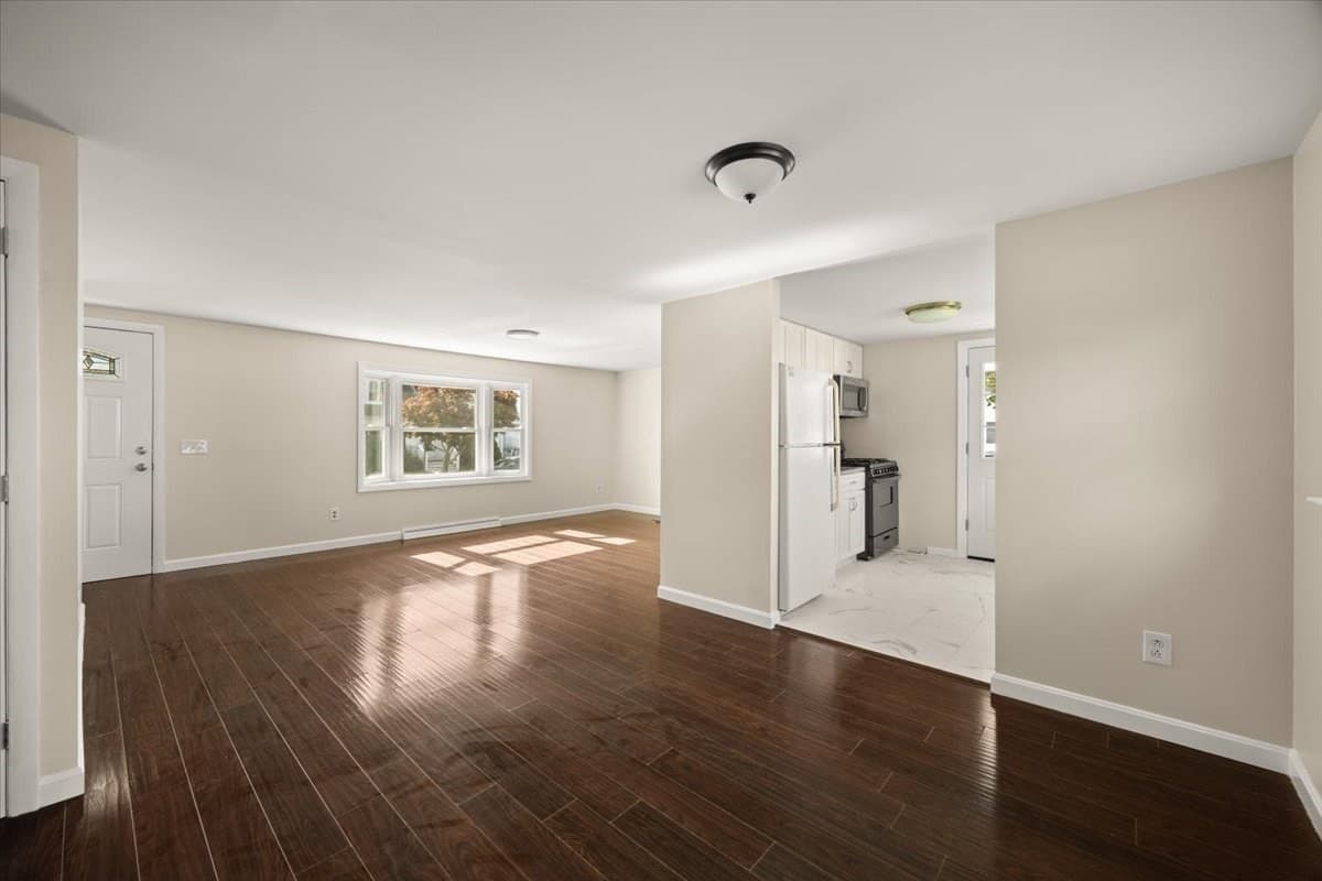 Single Family Residence at 18 Pearl St, Taunton MA 02780, Taunton, photo 20 of 39
