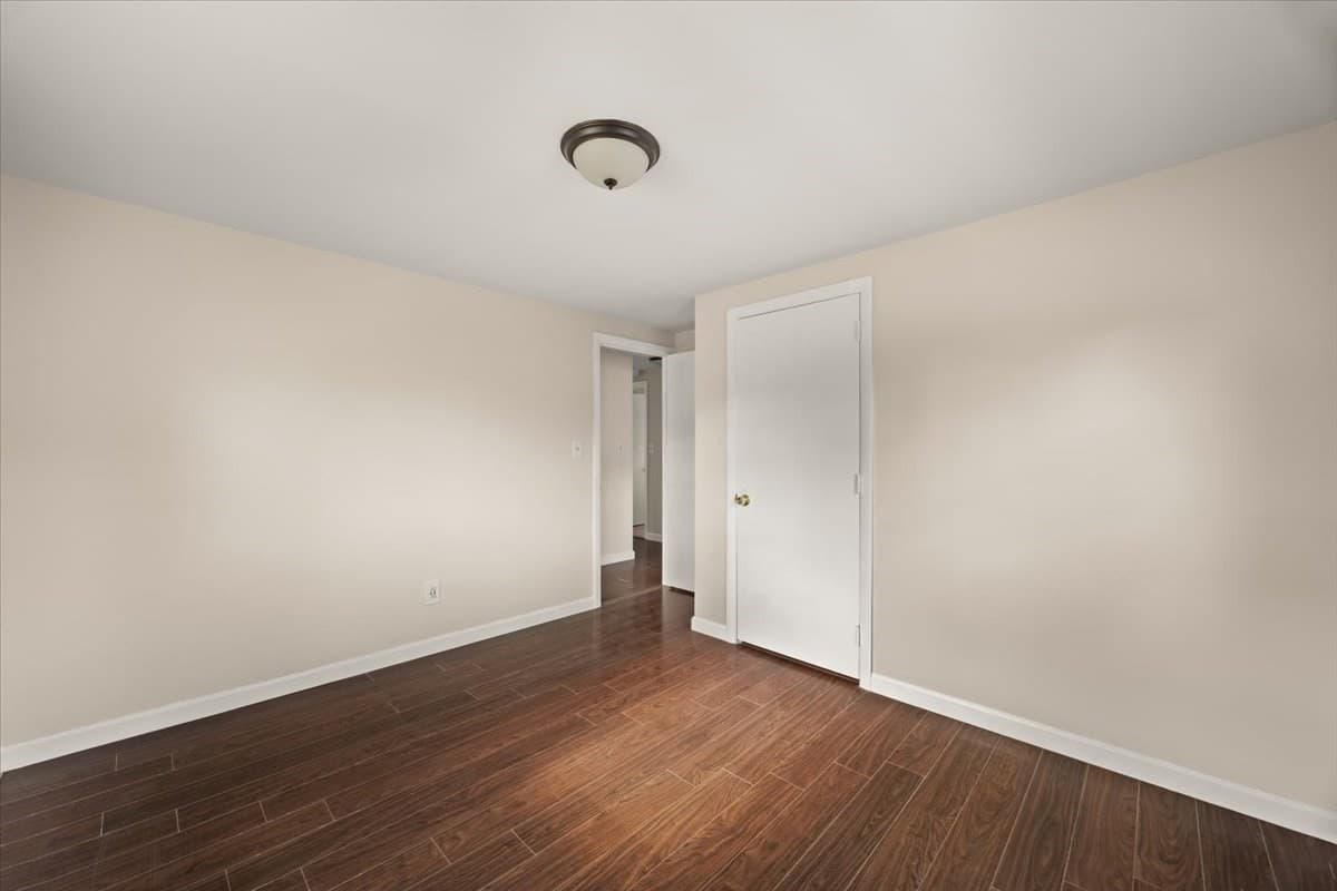 Single Family Residence at 18 Pearl St, Taunton MA 02780, Taunton, photo 30 of 39