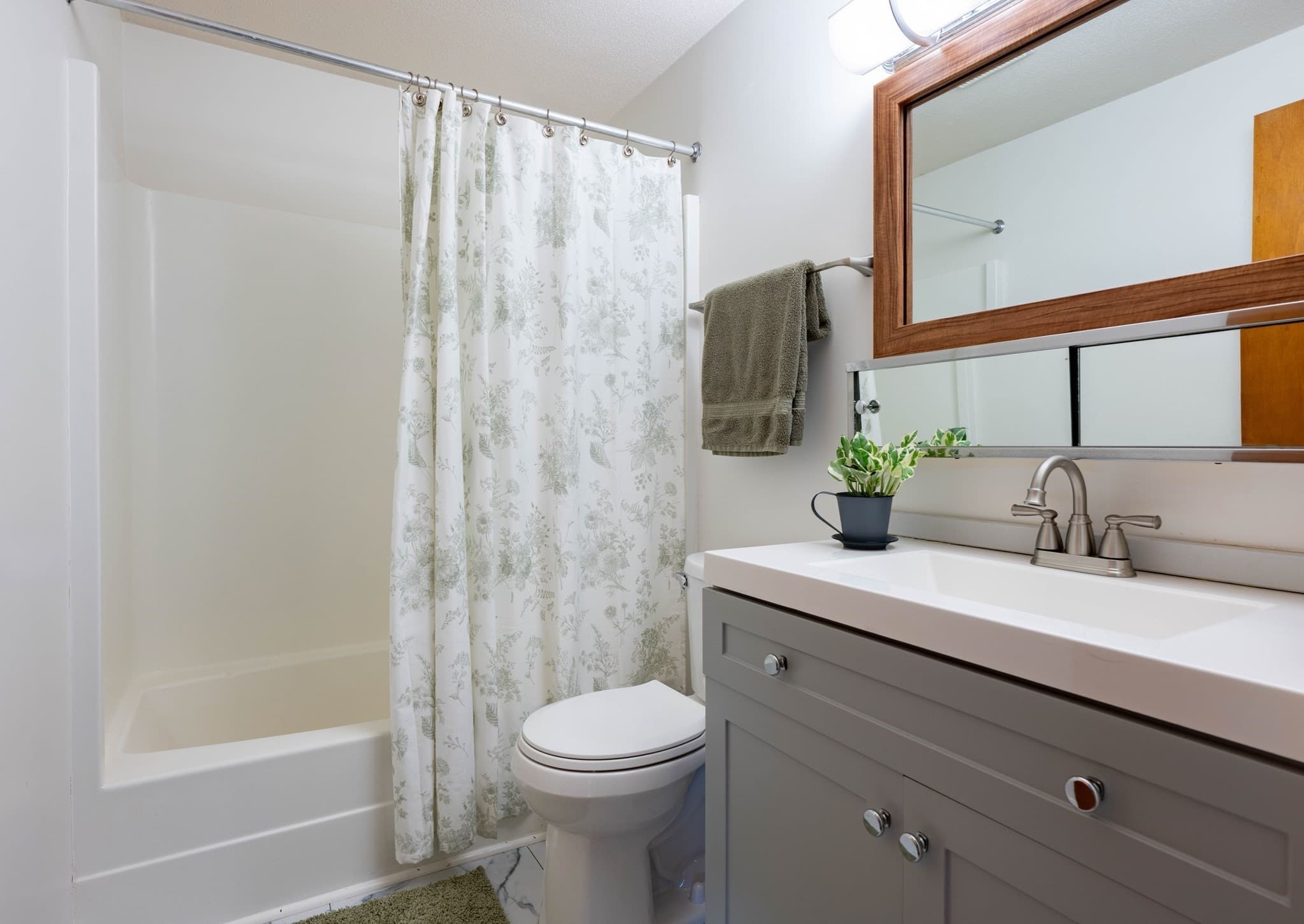 Single Family Residence at 8 Coach Ln, Amherst MA 01002, Amherst, photo 16 of 30