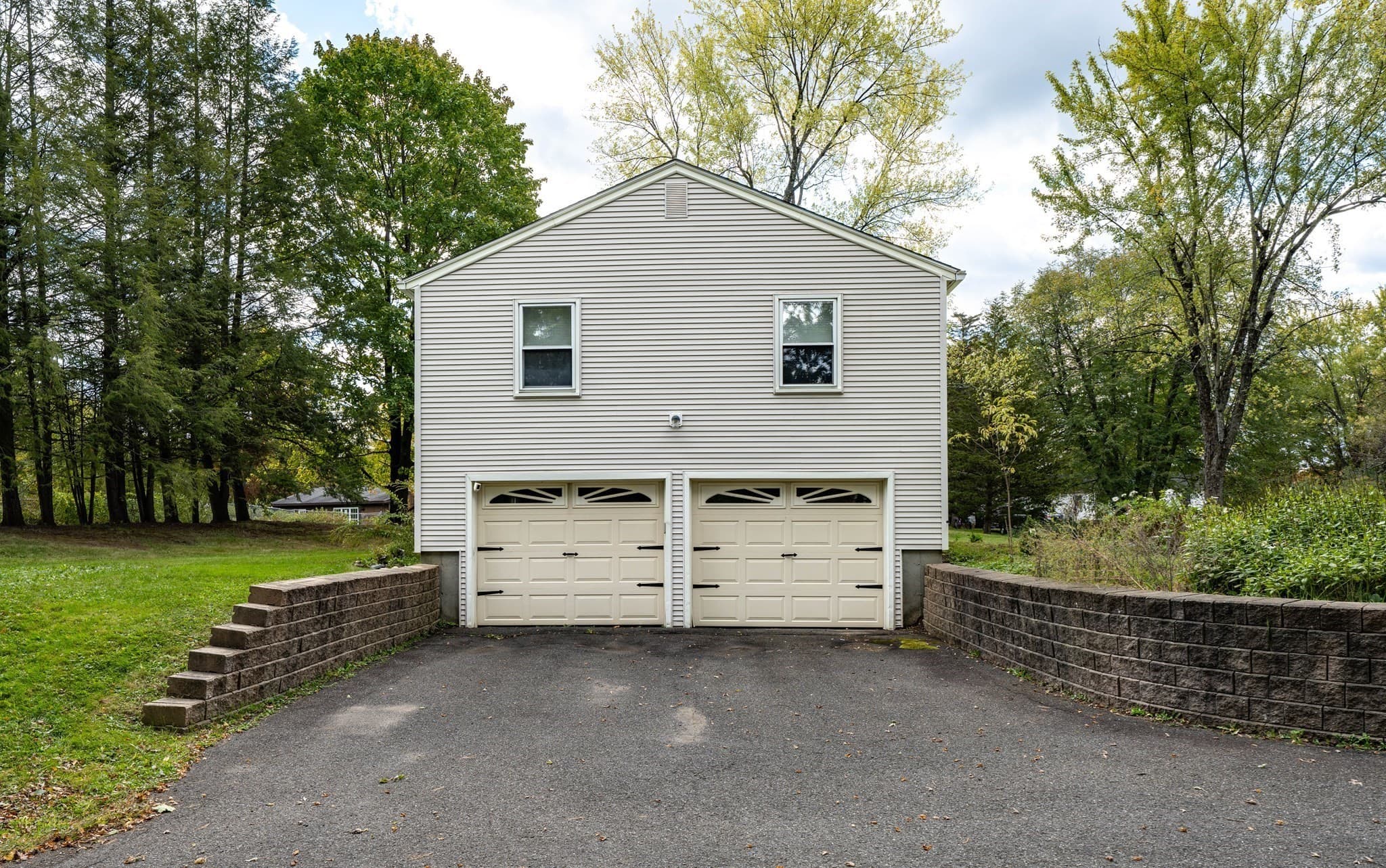 Single Family Residence at 8 Coach Ln, Amherst MA 01002, Amherst, photo 26 of 30