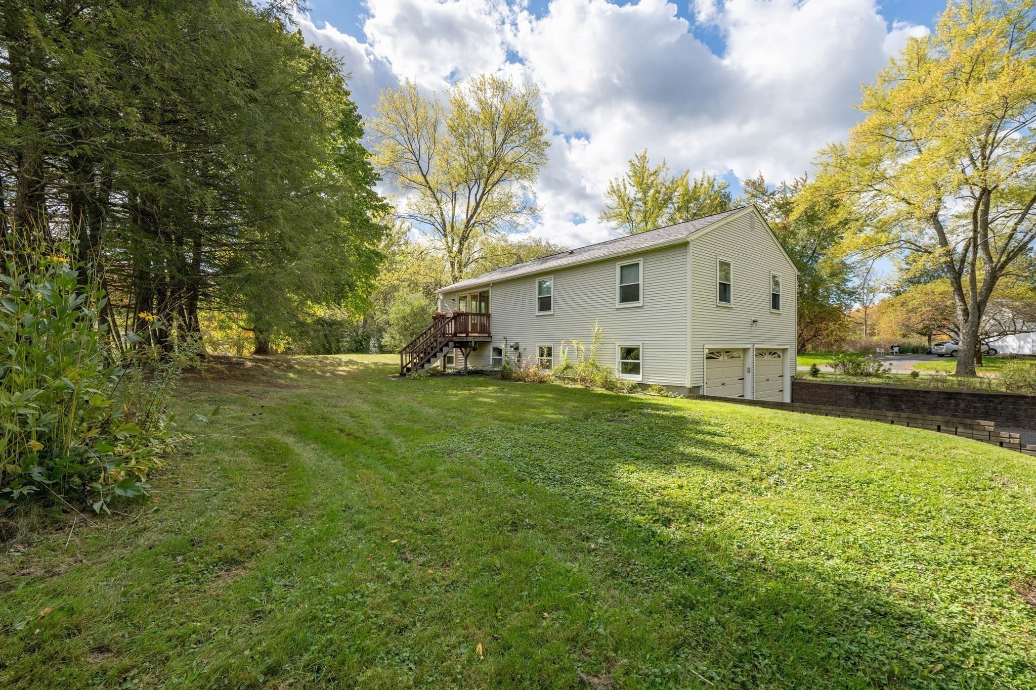 Single Family Residence at 8 Coach Ln, Amherst MA 01002, Amherst, photo 22 of 30