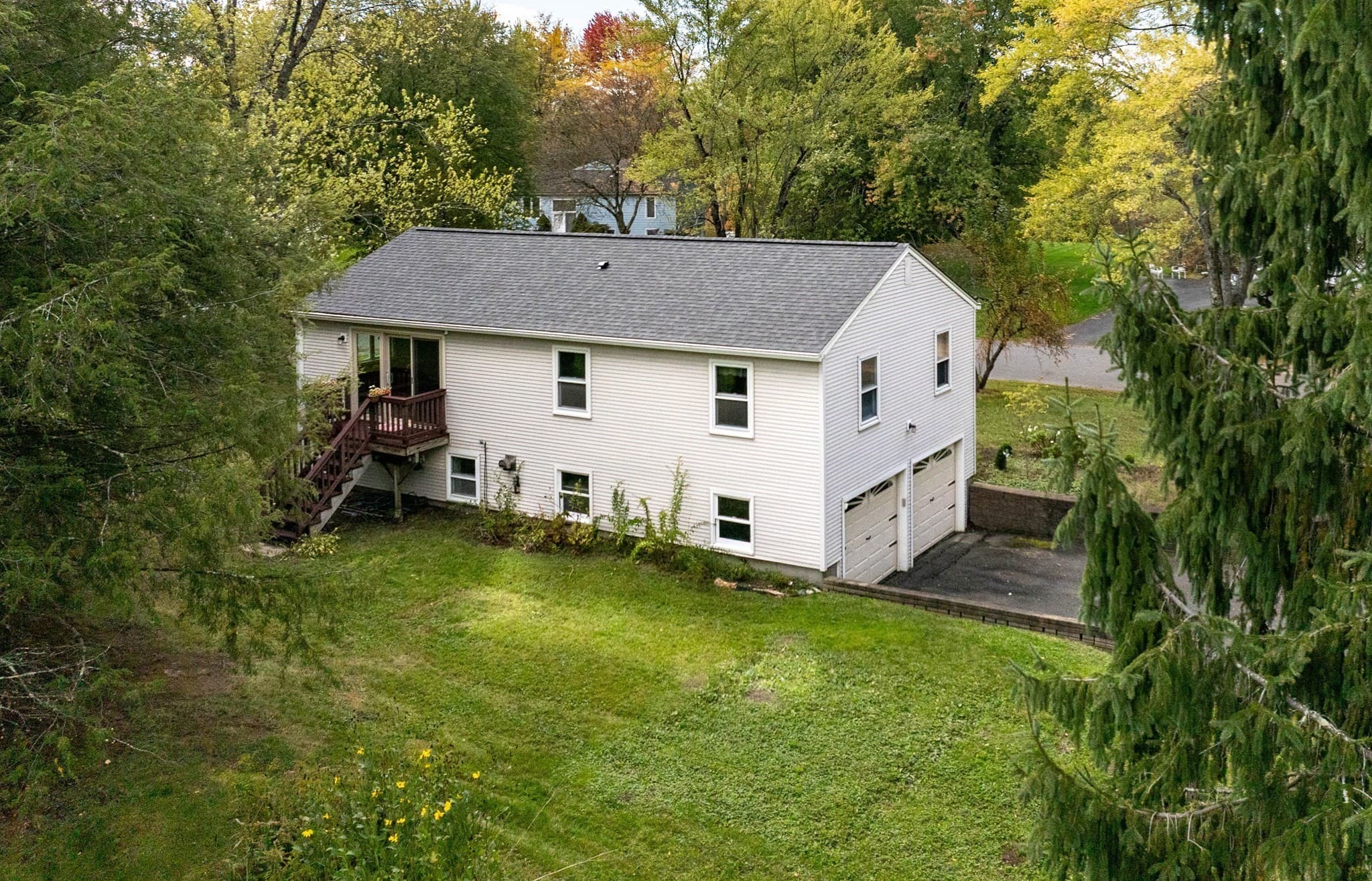 Single Family Residence at 8 Coach Ln, Amherst MA 01002, Amherst, photo 3 of 30