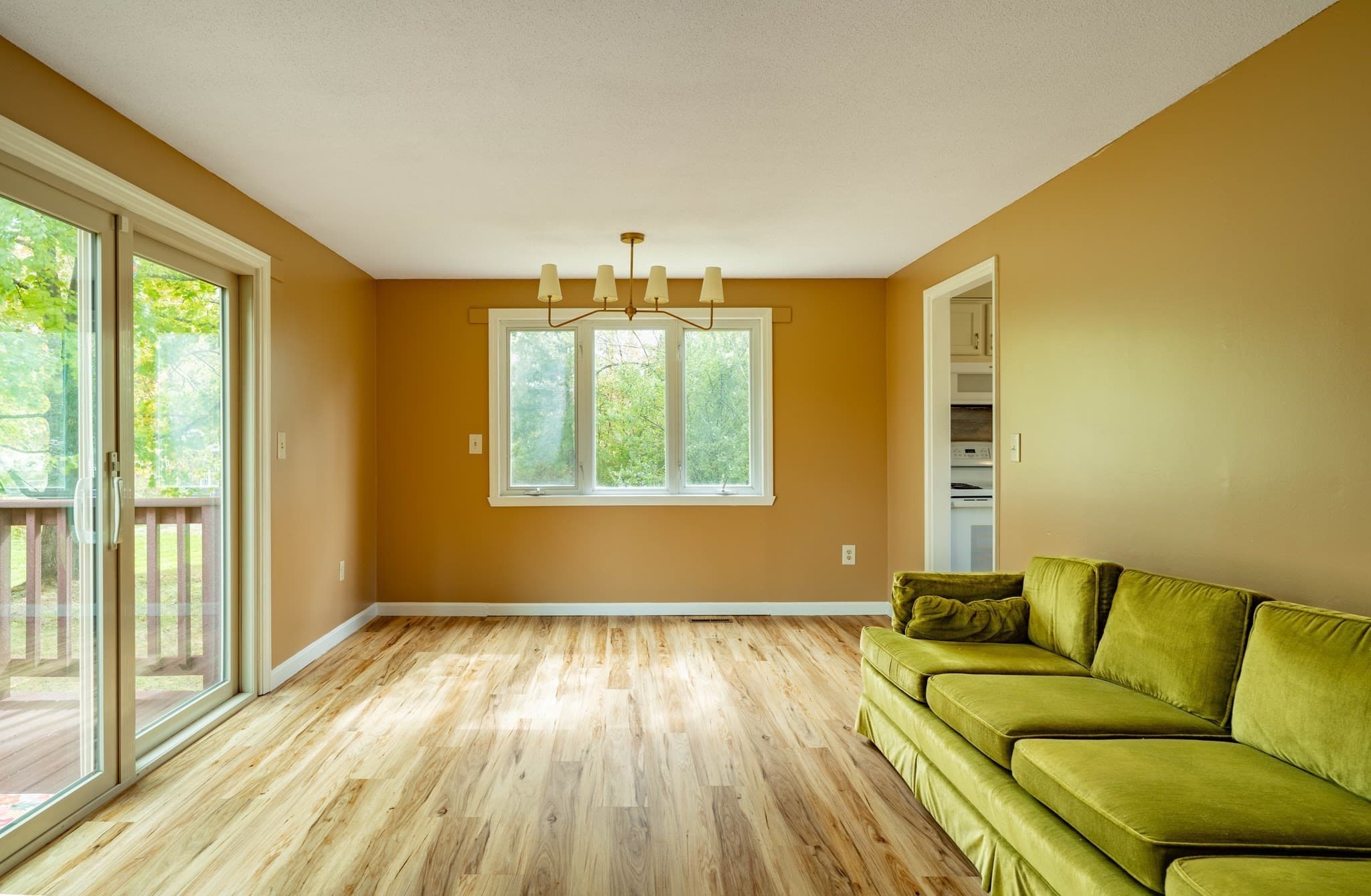 Single Family Residence at 8 Coach Ln, Amherst MA 01002, Amherst, photo 9 of 30