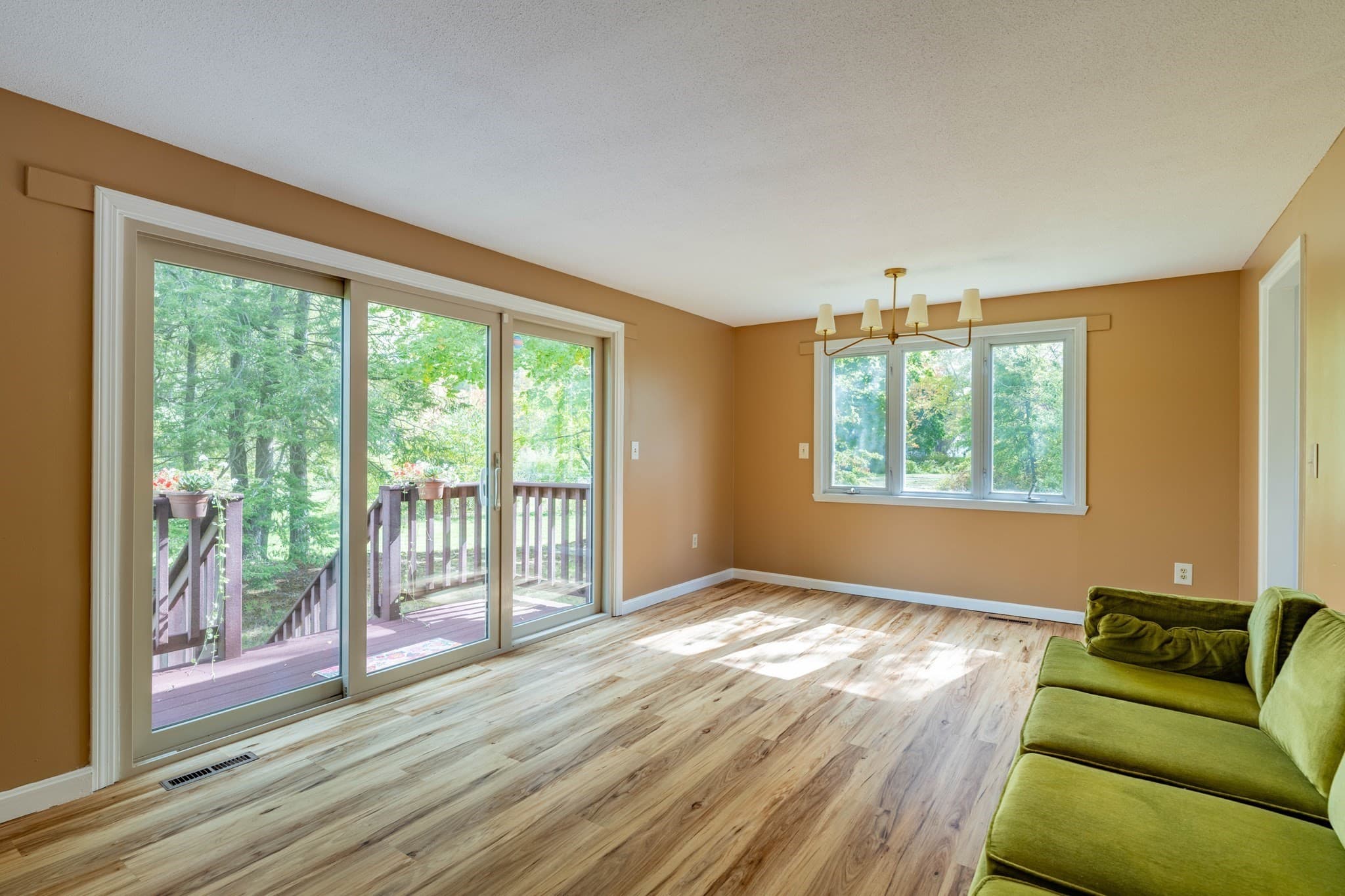 Single Family Residence at 8 Coach Ln, Amherst MA 01002, Amherst, photo 10 of 30
