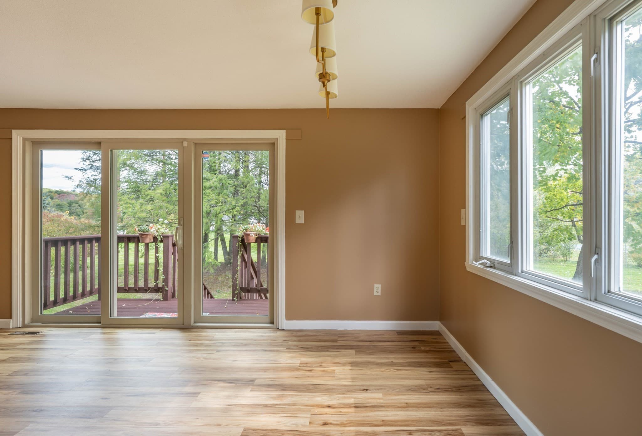 Single Family Residence at 8 Coach Ln, Amherst MA 01002, Amherst, photo 11 of 30