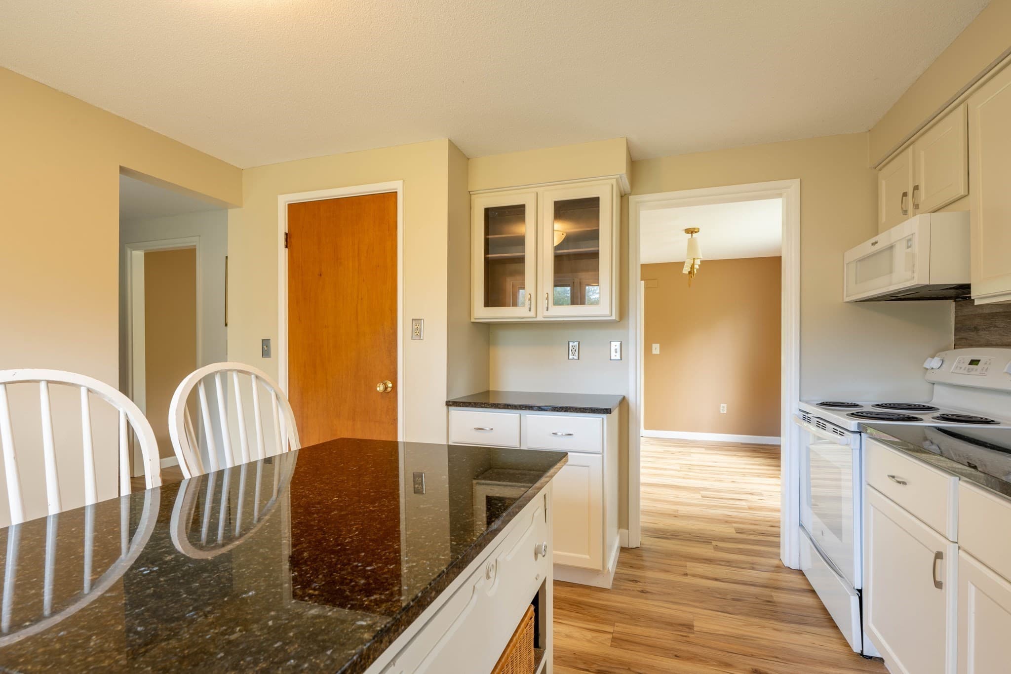 Single Family Residence at 8 Coach Ln, Amherst MA 01002, Amherst, photo 8 of 30
