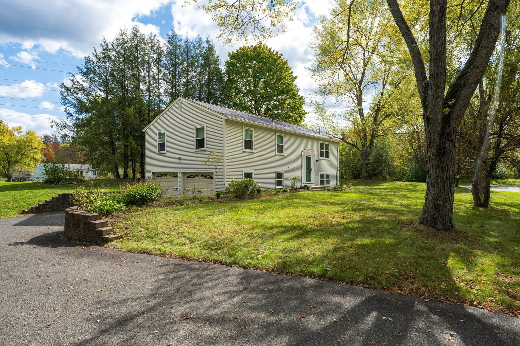 Single Family Residence at 8 Coach Ln, Amherst MA 01002, Amherst, photo 25 of 30