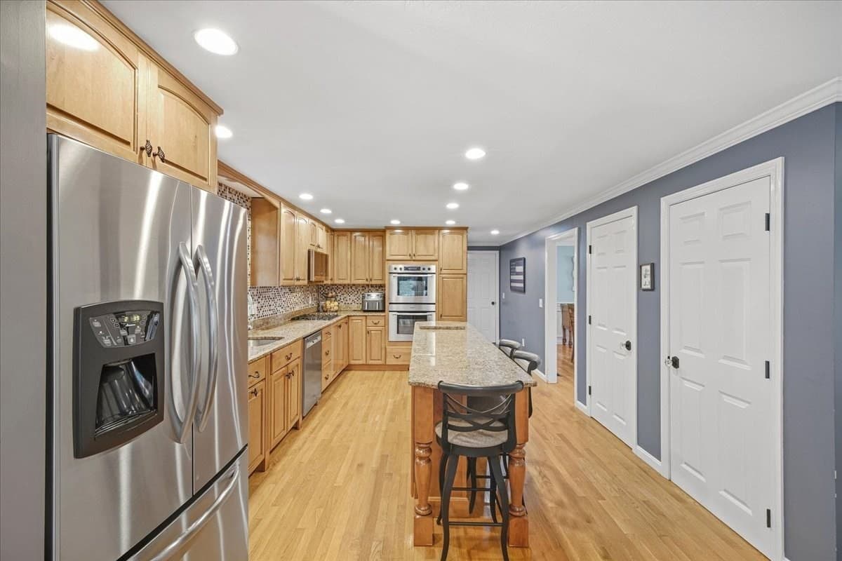 Single Family Residence at 10 Meier Farm, Whitman MA 02382, Whitman, photo 6 of 41