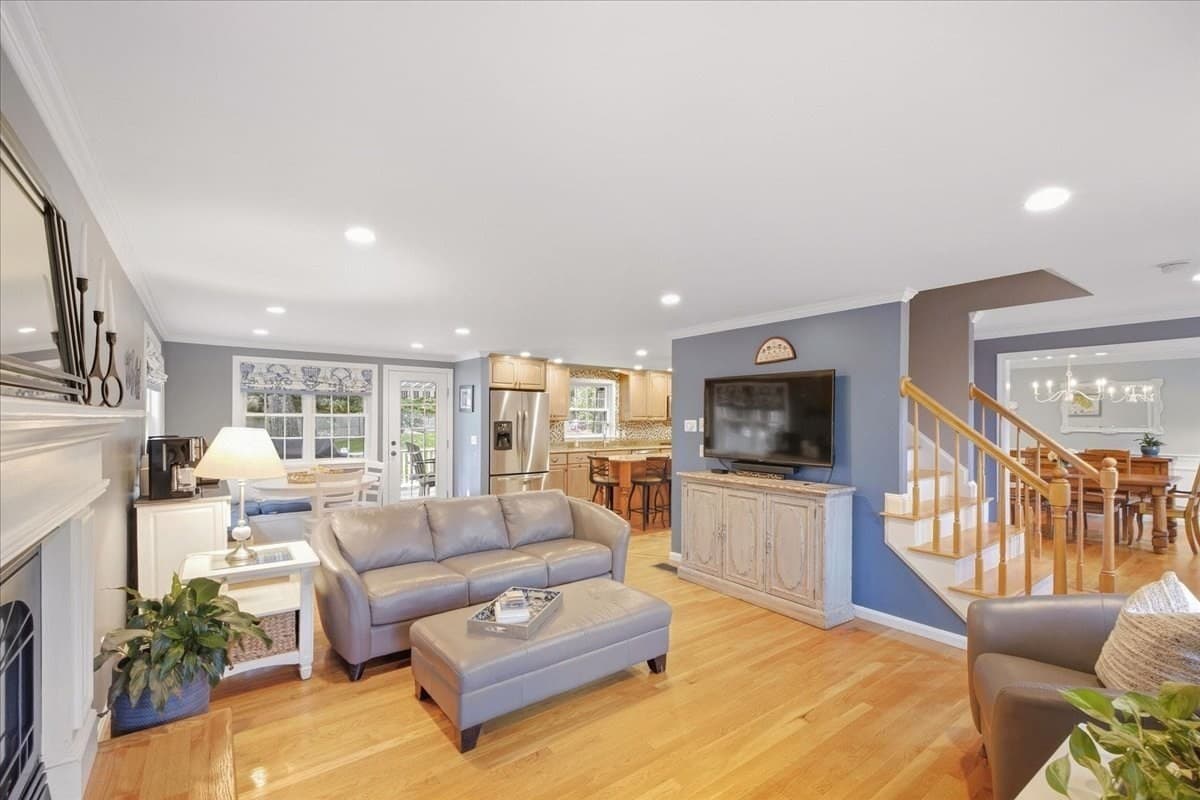 Single Family Residence at 10 Meier Farm, Whitman MA 02382, Whitman, photo 10 of 41