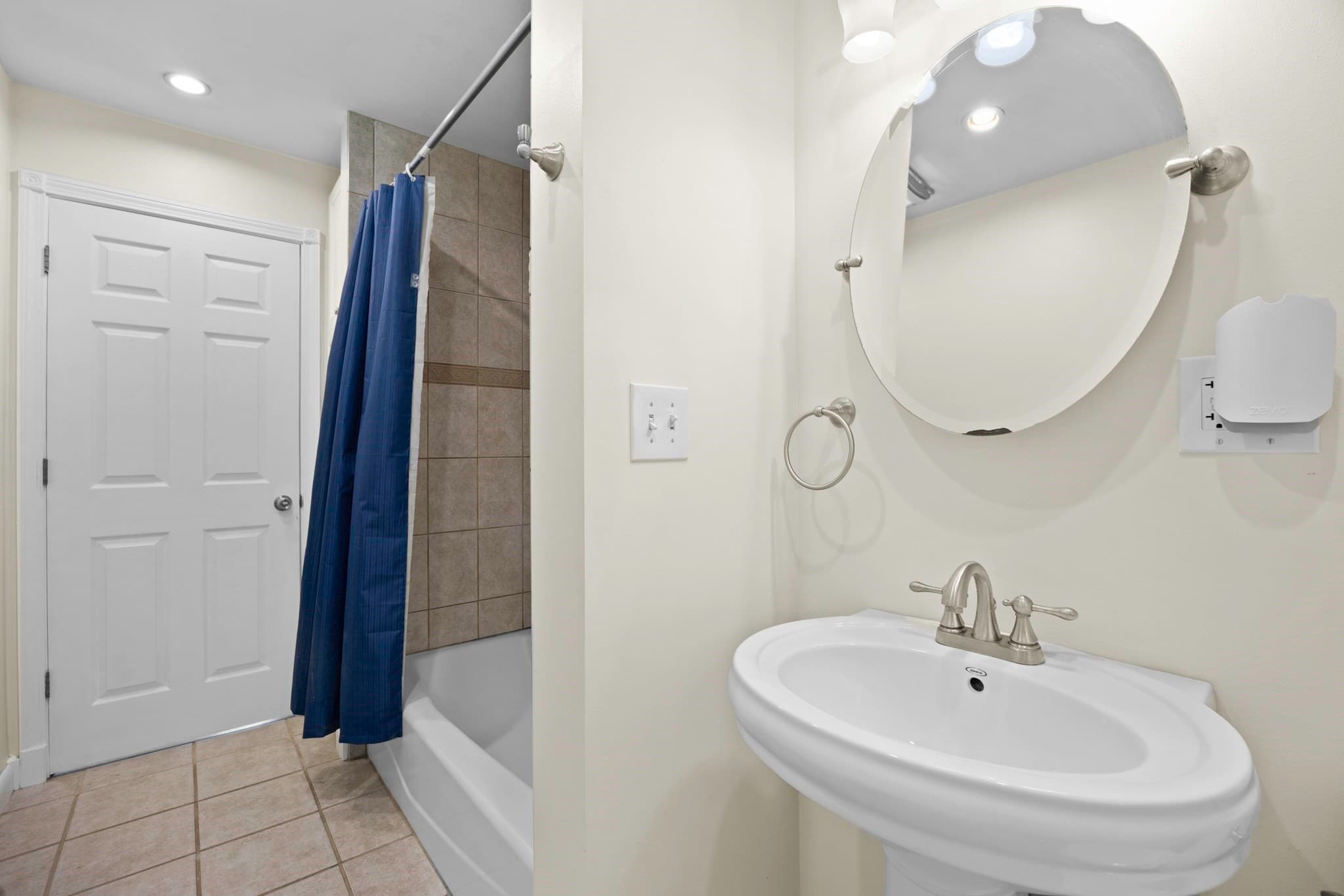 Single Family Residence at 699 Benson Road, Northbridge MA 01588, Northbridge, photo 12 of 29