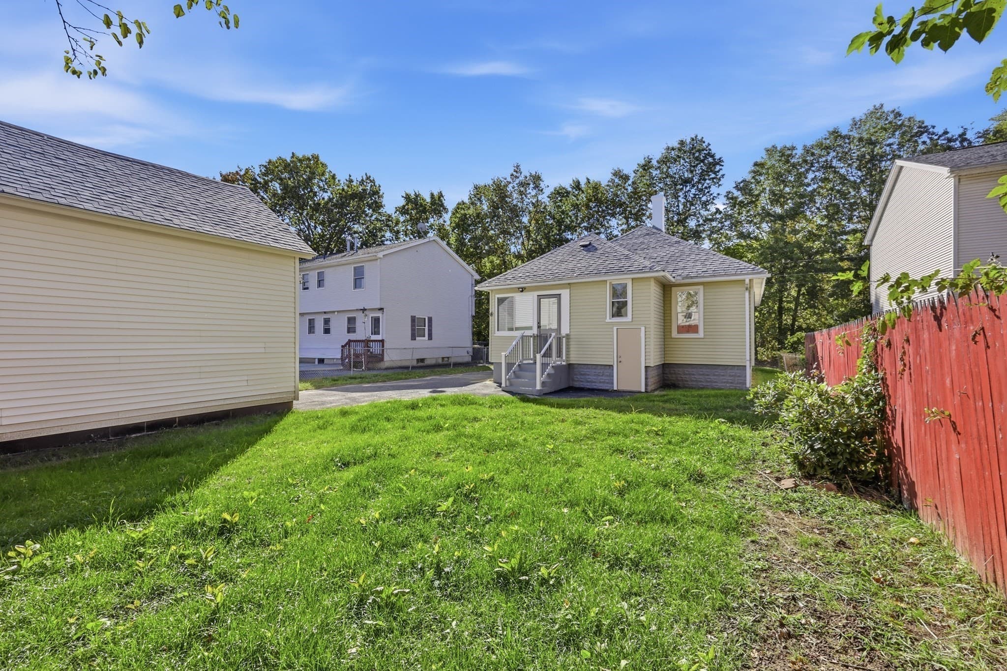 Single Family Residence at 145 Moxon St, Springfield MA 01151, Springfield, photo 27 of 37