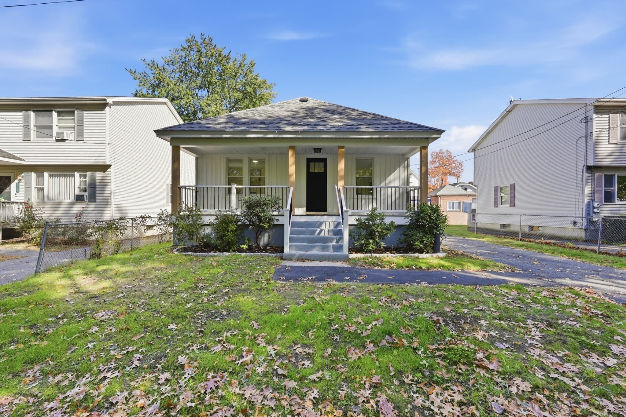 Single Family Residence at 145 Moxon St, Springfield MA 01151, Springfield, photo 2 of 37