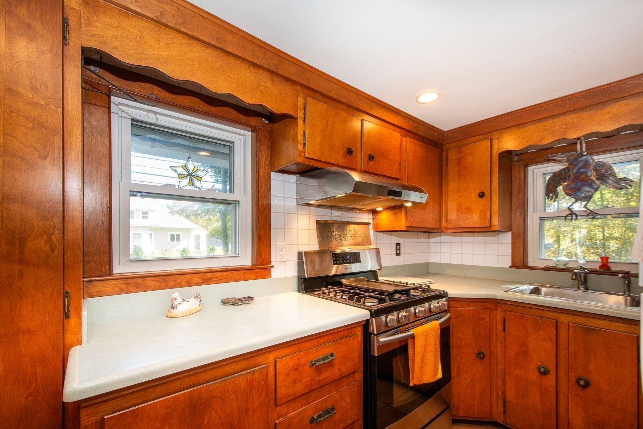 Single Family Residence at 195 Union St., Weymouth MA 02190, Weymouth, photo 13 of 35