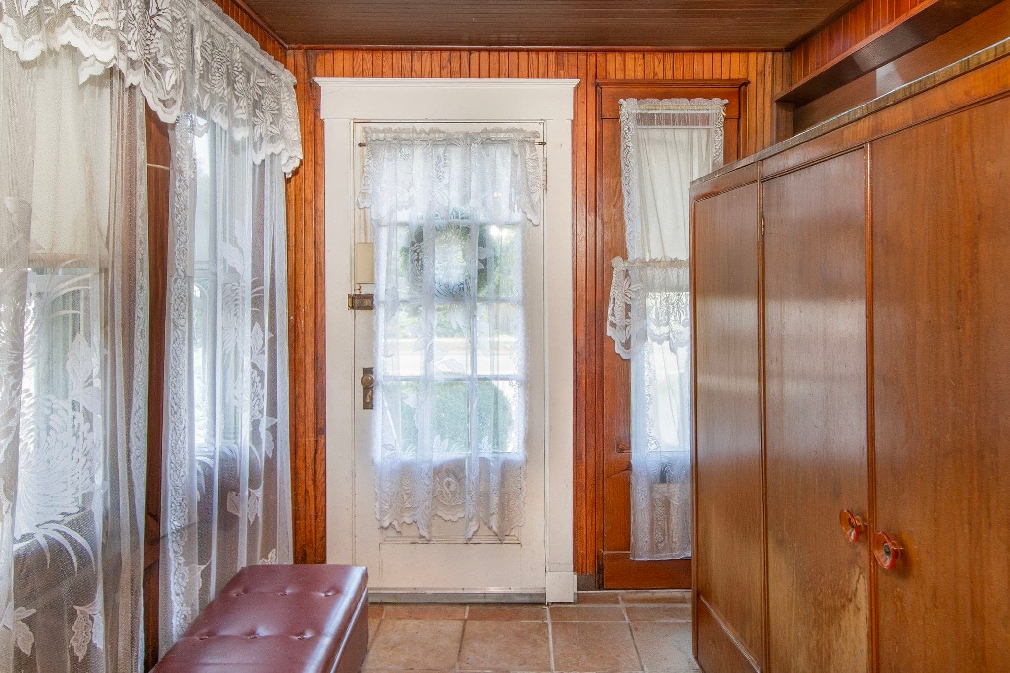 Single Family Residence at 195 Union St., Weymouth MA 02190, Weymouth, photo 5 of 35