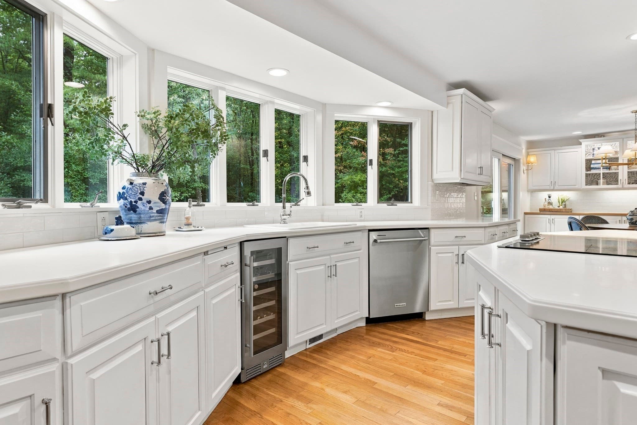 Single Family Residence at 172 Country Drive, Weston MA 02493, Weston, photo 7 of 42