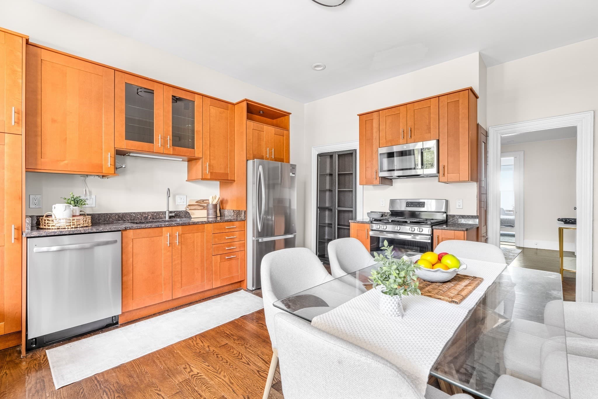 Condominium at 111 Eutaw St. # 1, Boston MA 02128, Boston, photo 6 of 28