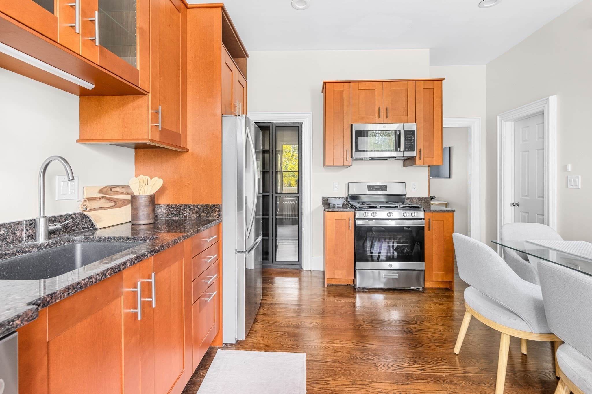 Condominium at 111 Eutaw St. # 1, Boston MA 02128, Boston, photo 8 of 28
