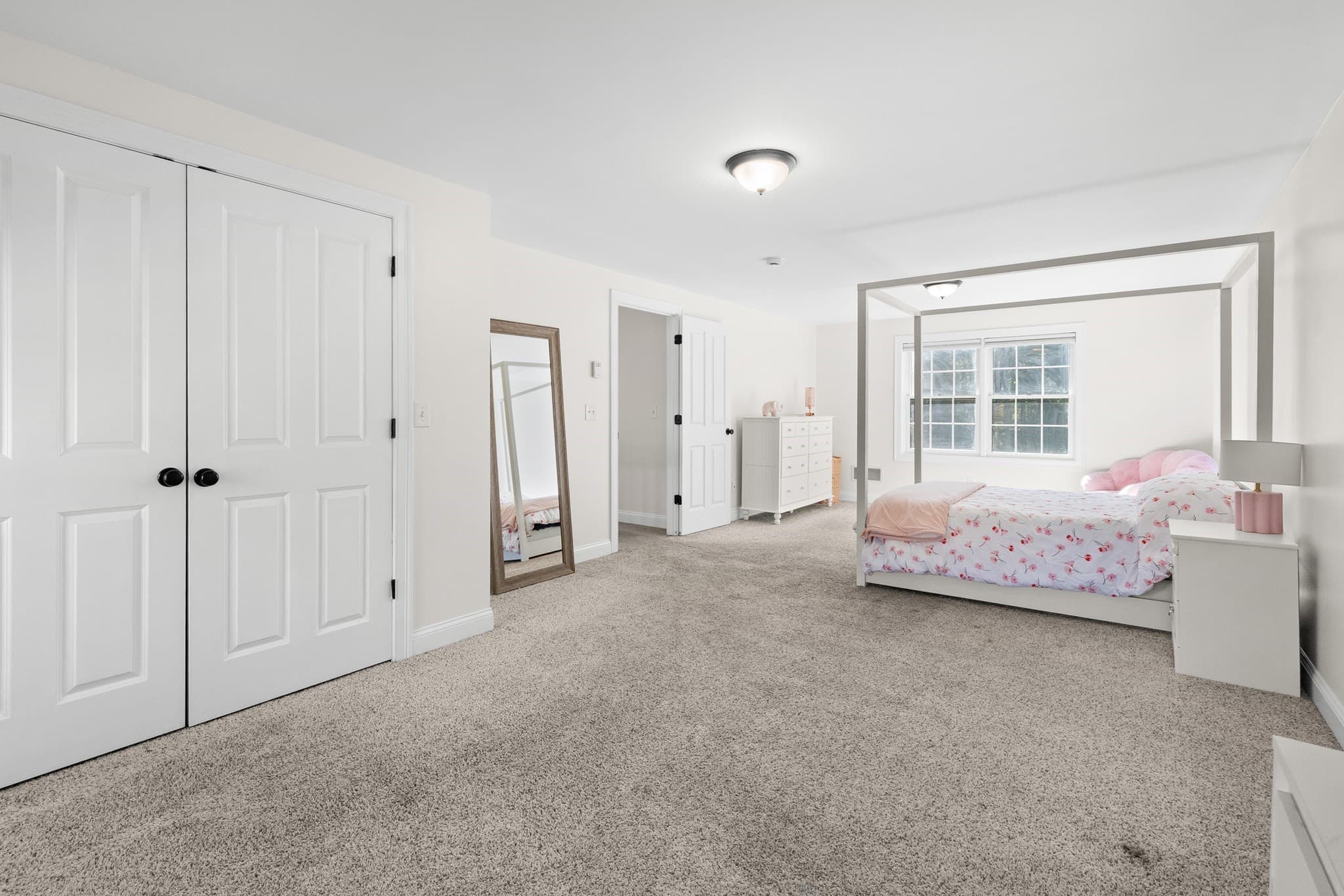Single Family Residence at 33 Archelaus Pl, West Newbury MA 01985, West Newbury, photo 27 of 40