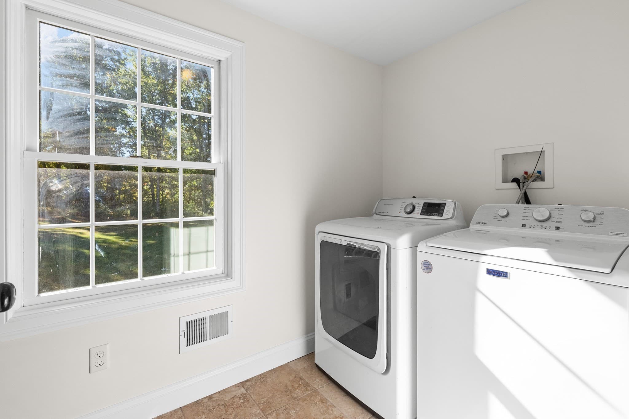 Single Family Residence at 33 Archelaus Pl, West Newbury MA 01985, West Newbury, photo 34 of 40