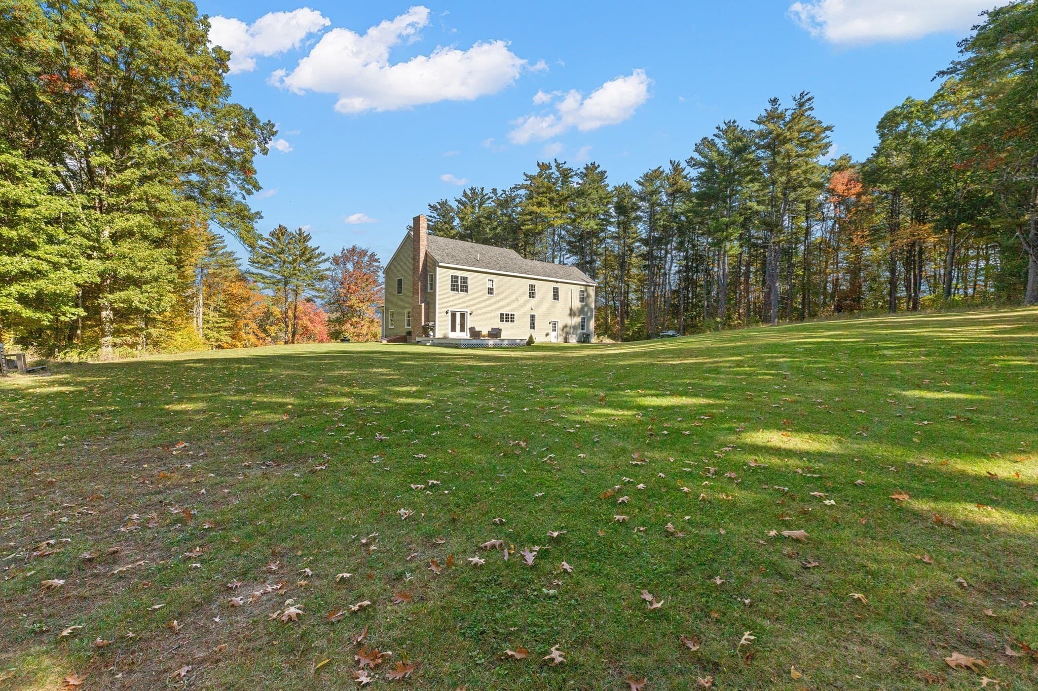 Single Family Residence at 33 Archelaus Pl, West Newbury MA 01985, West Newbury, photo 4 of 40