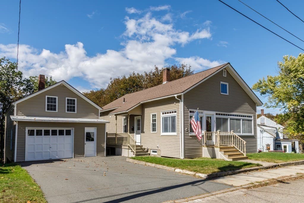 49 Prospect Street, Athol MA 01331