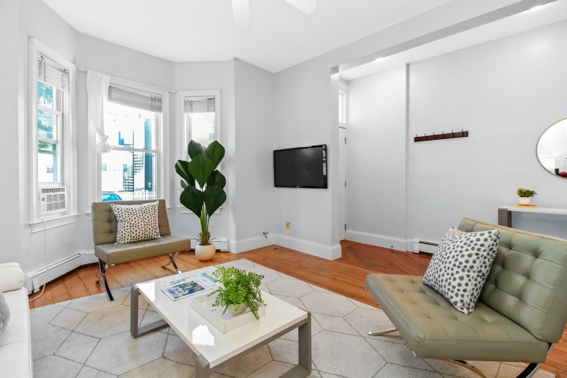 Condominium at 14-16 Story St # 1, Boston MA 02127, Boston, photo 3 of 22