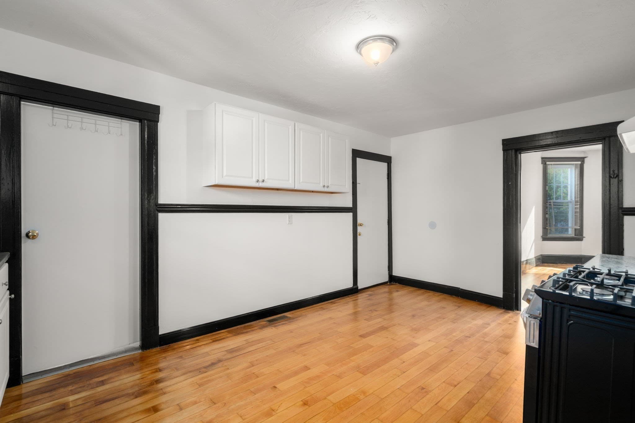 3 Family - 3 Units Up/Down at 107 Vernon St, Worcester MA 01610, Worcester, photo 23 of 41