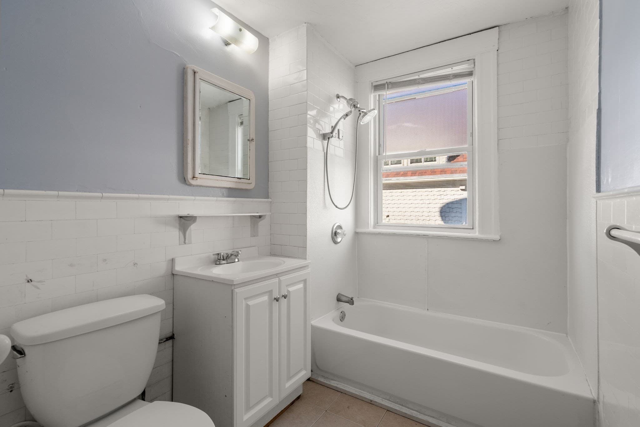 3 Family - 3 Units Up/Down at 107 Vernon St, Worcester MA 01610, Worcester, photo 13 of 41