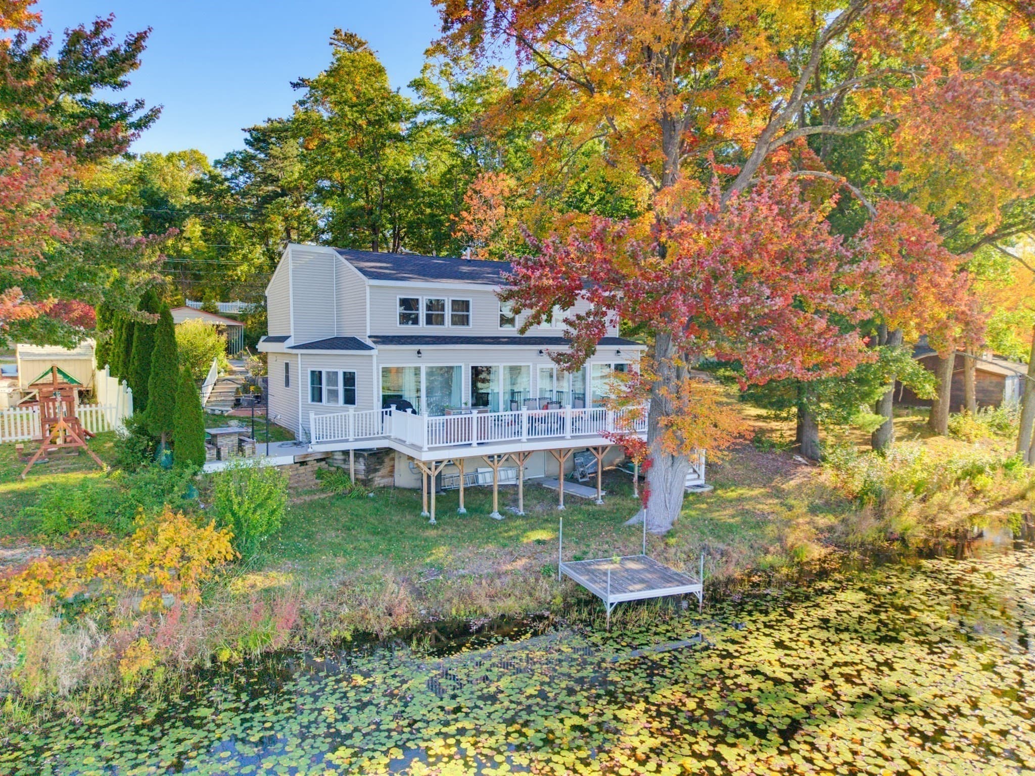 Single Family Residence at 207 White Pond Road, Lancaster MA 01523, Lancaster, photo 2 of 38