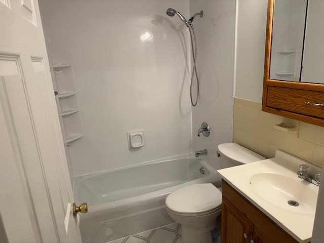 Condominium at 238 Rock St # 5, Norwood MA 02062, Norwood, photo 9 of 11